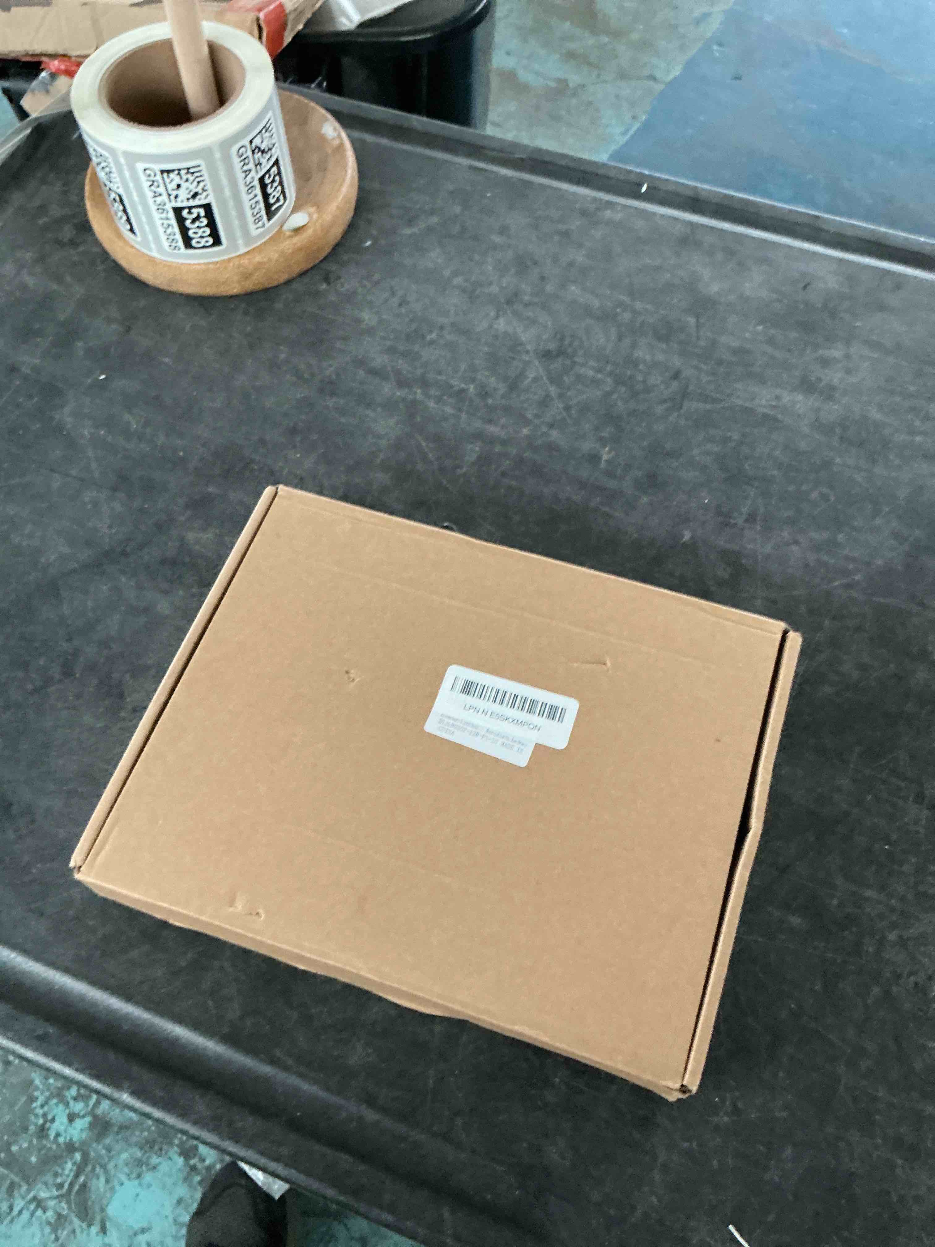 https://s3.amazonaws.com/lotting-images-prod/NonstopDeals/GRA3615381_1755813136667.jpeg