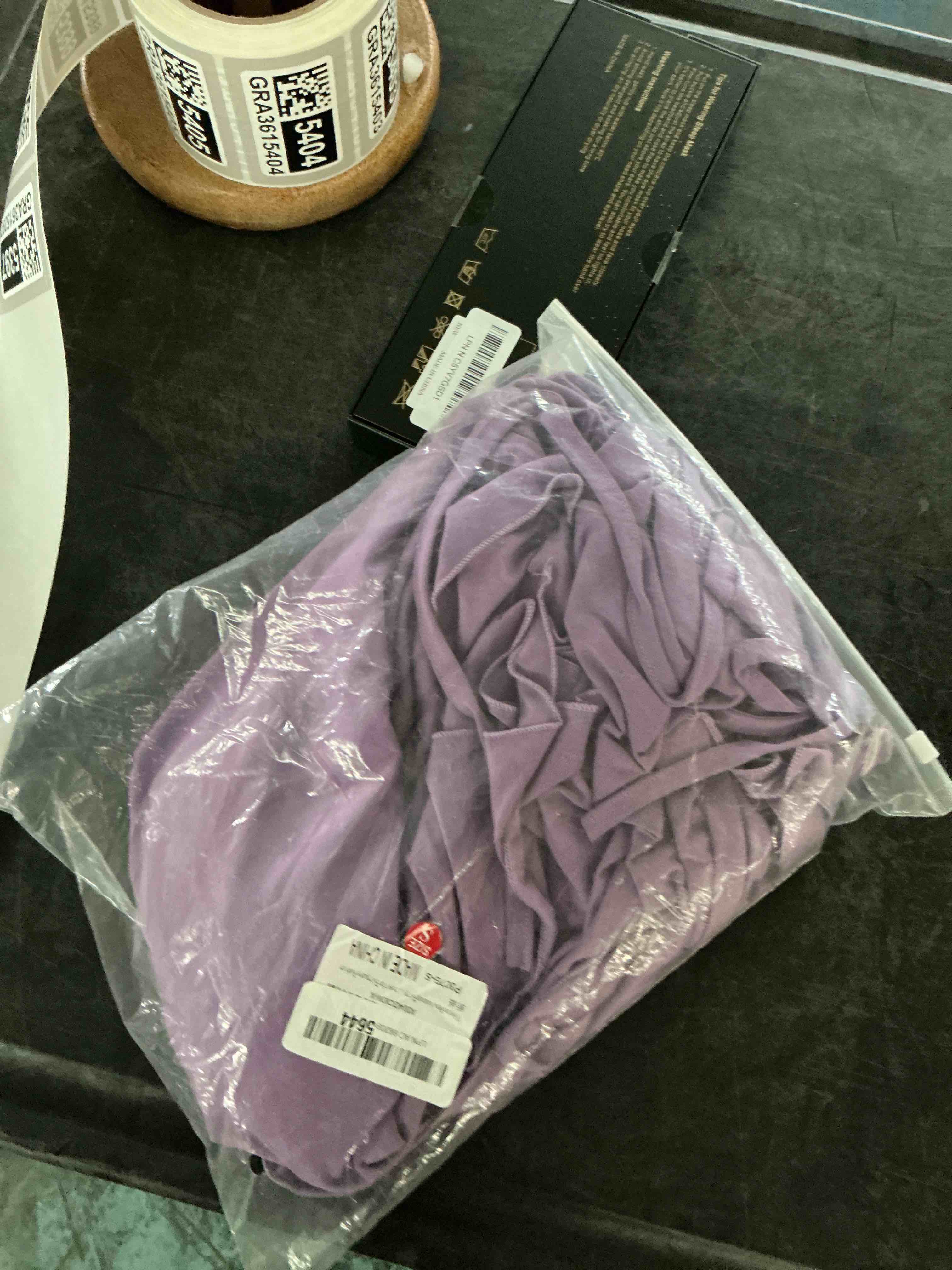 https://s3.amazonaws.com/lotting-images-prod/NonstopDeals/GRA3615397_1755816457097.jpeg