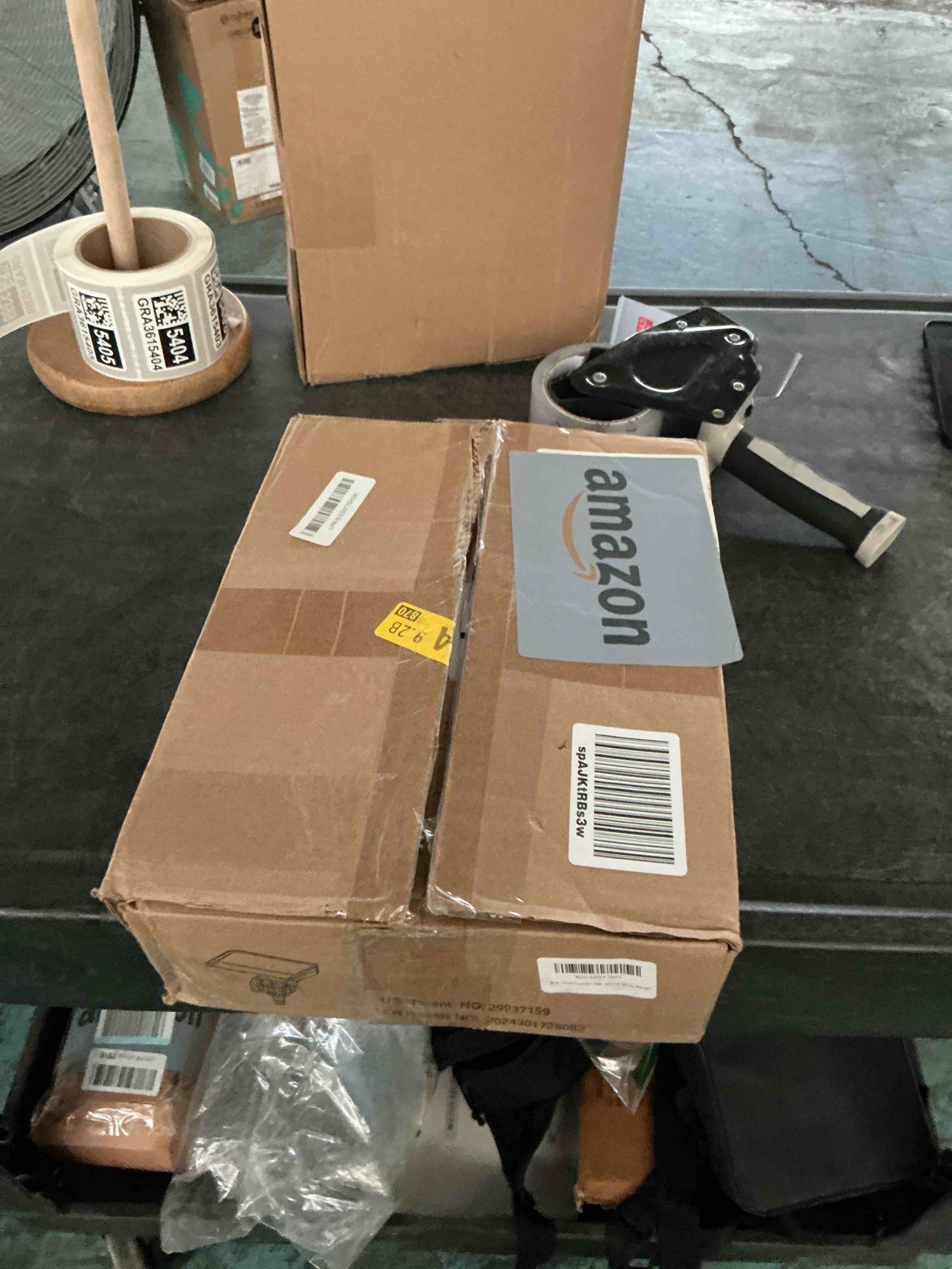 https://s3.amazonaws.com/lotting-images-prod/NonstopDeals/GRA3615399_1755816620108.jpeg