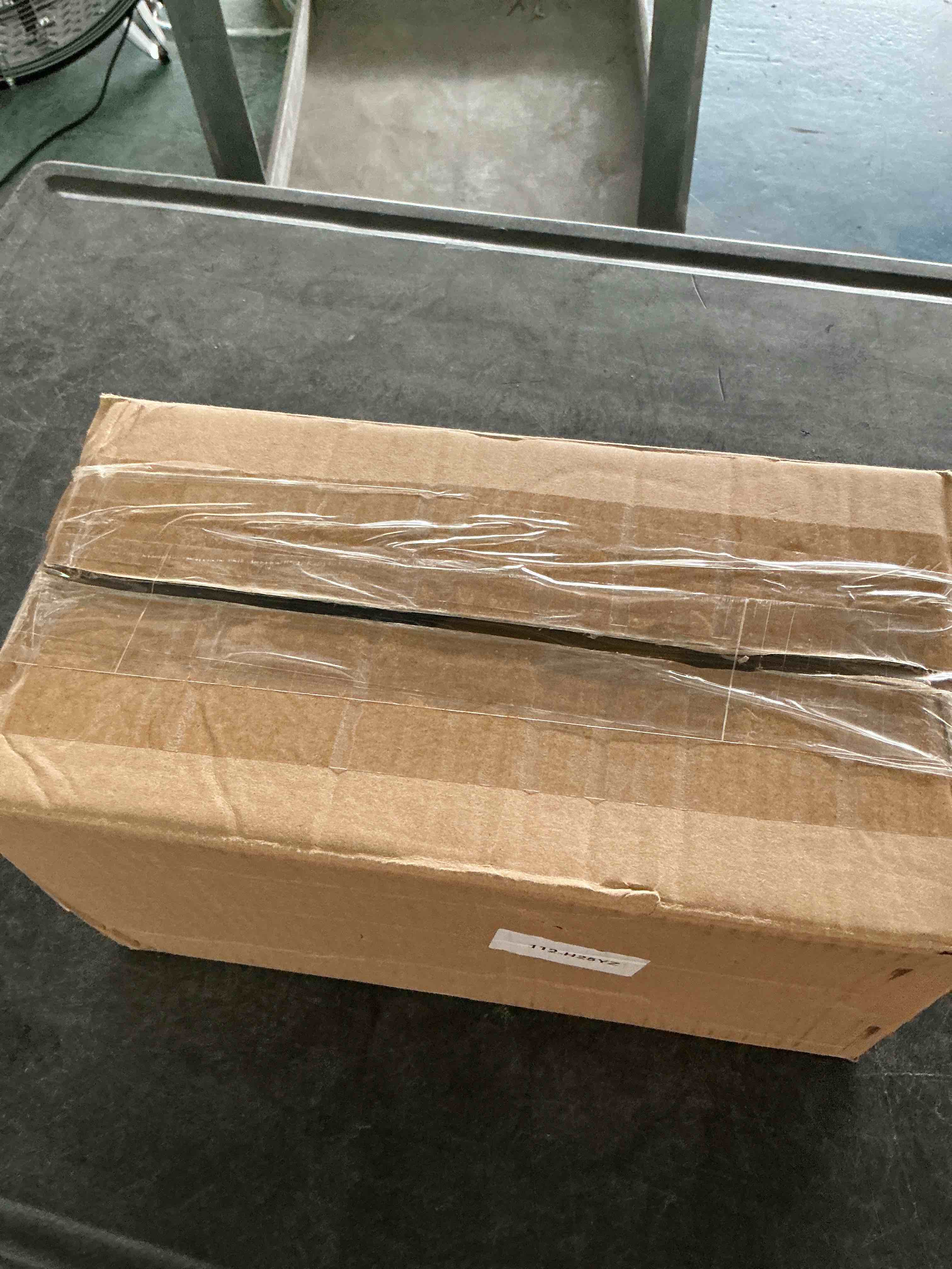 https://s3.amazonaws.com/lotting-images-prod/NonstopDeals/GRA3615428_1755871123665.jpeg