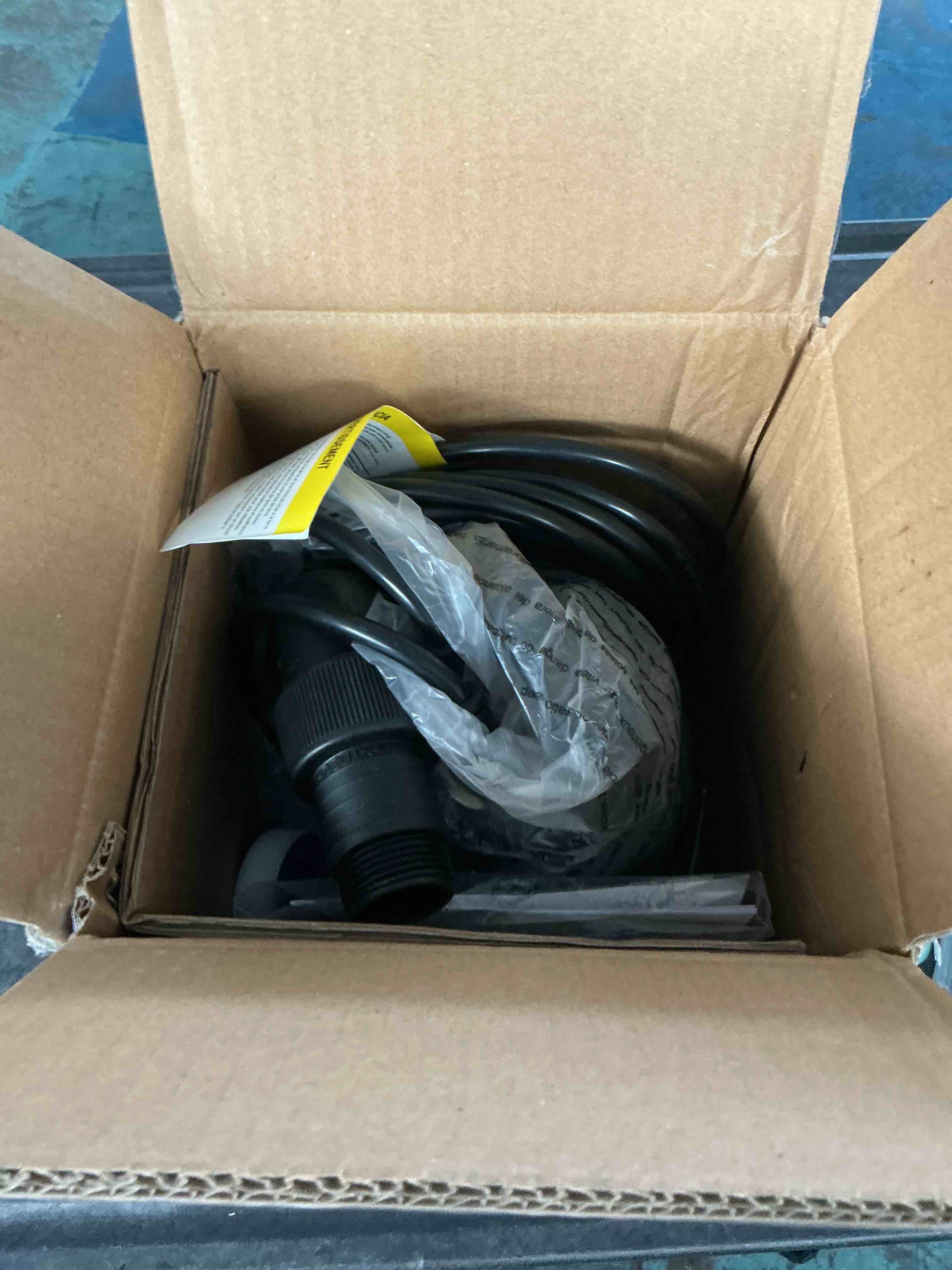 https://s3.amazonaws.com/lotting-images-prod/NonstopDeals/GRA3615472_1755894483171.jpeg