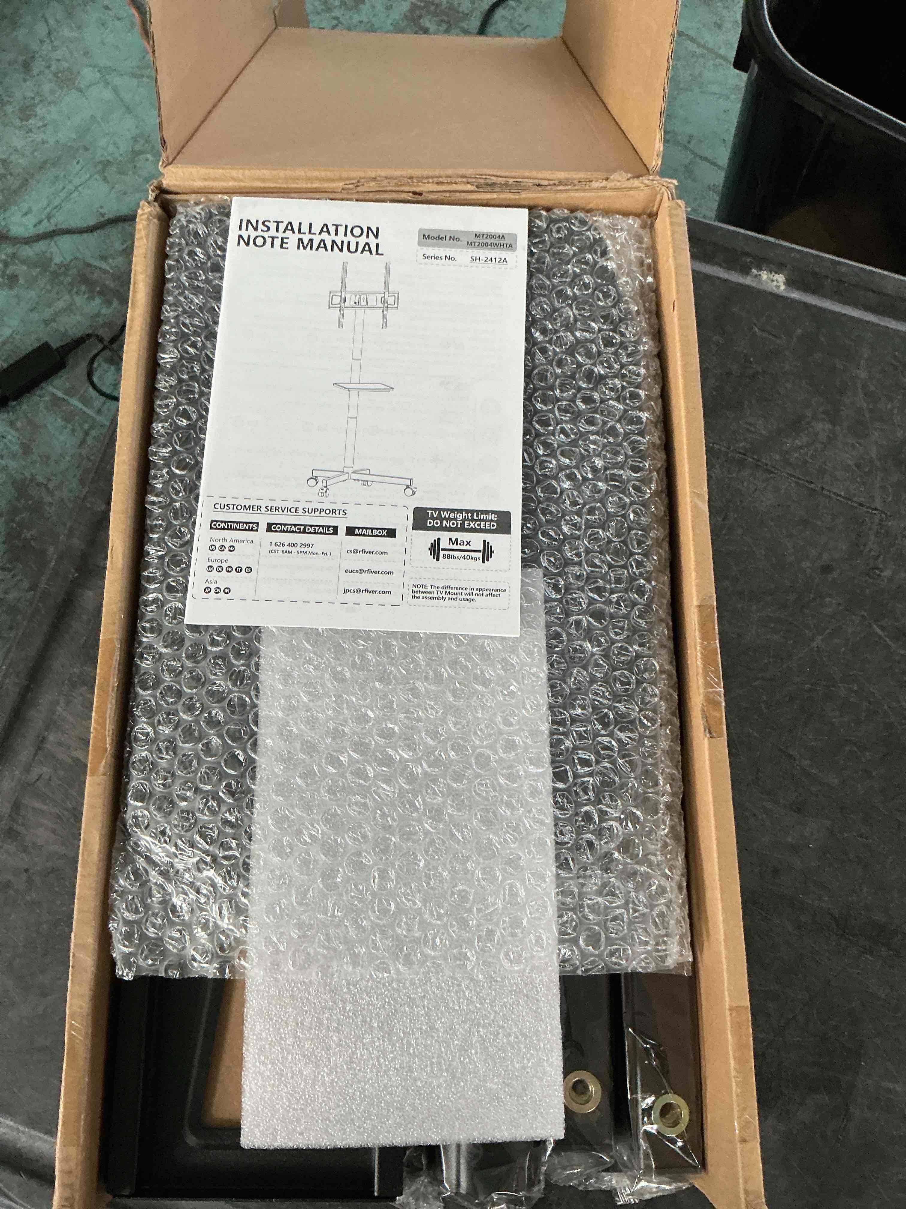 https://s3.amazonaws.com/lotting-images-prod/NonstopDeals/GRA3615486_1755896595345.jpeg