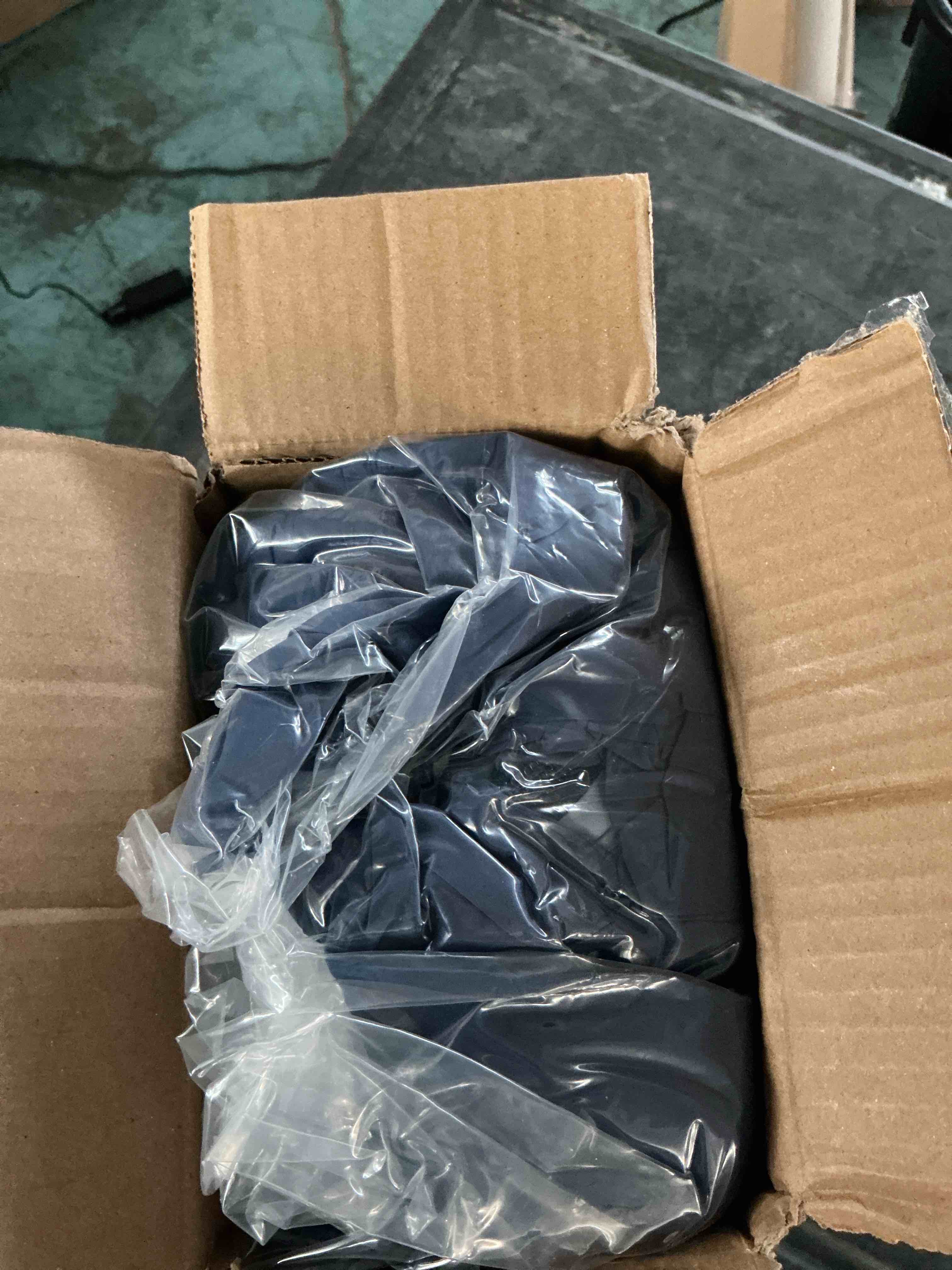 https://s3.amazonaws.com/lotting-images-prod/NonstopDeals/GRA3615540_1755903664678.jpeg