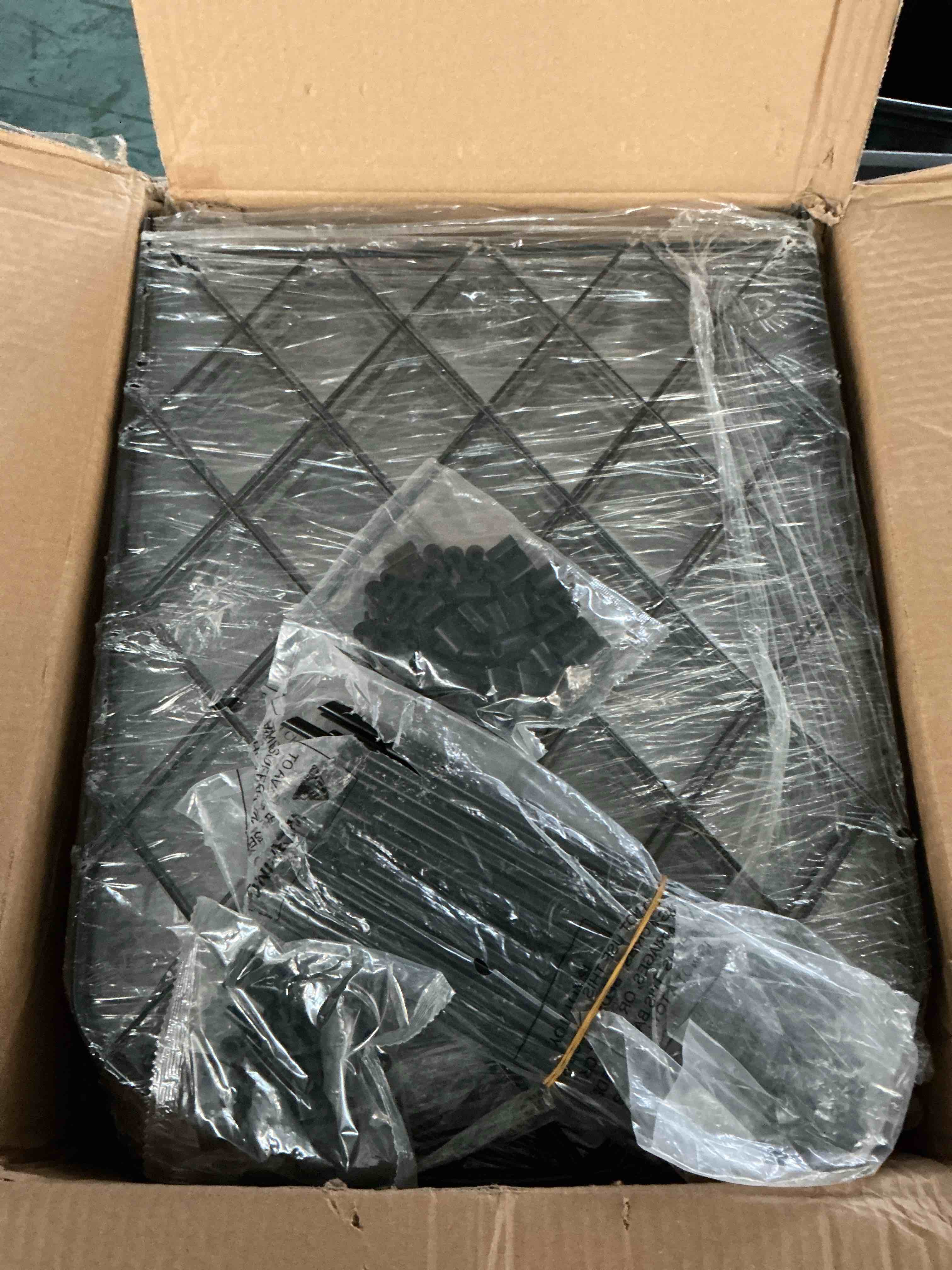 https://s3.amazonaws.com/lotting-images-prod/NonstopDeals/GRA3615542_1755904145148.jpeg