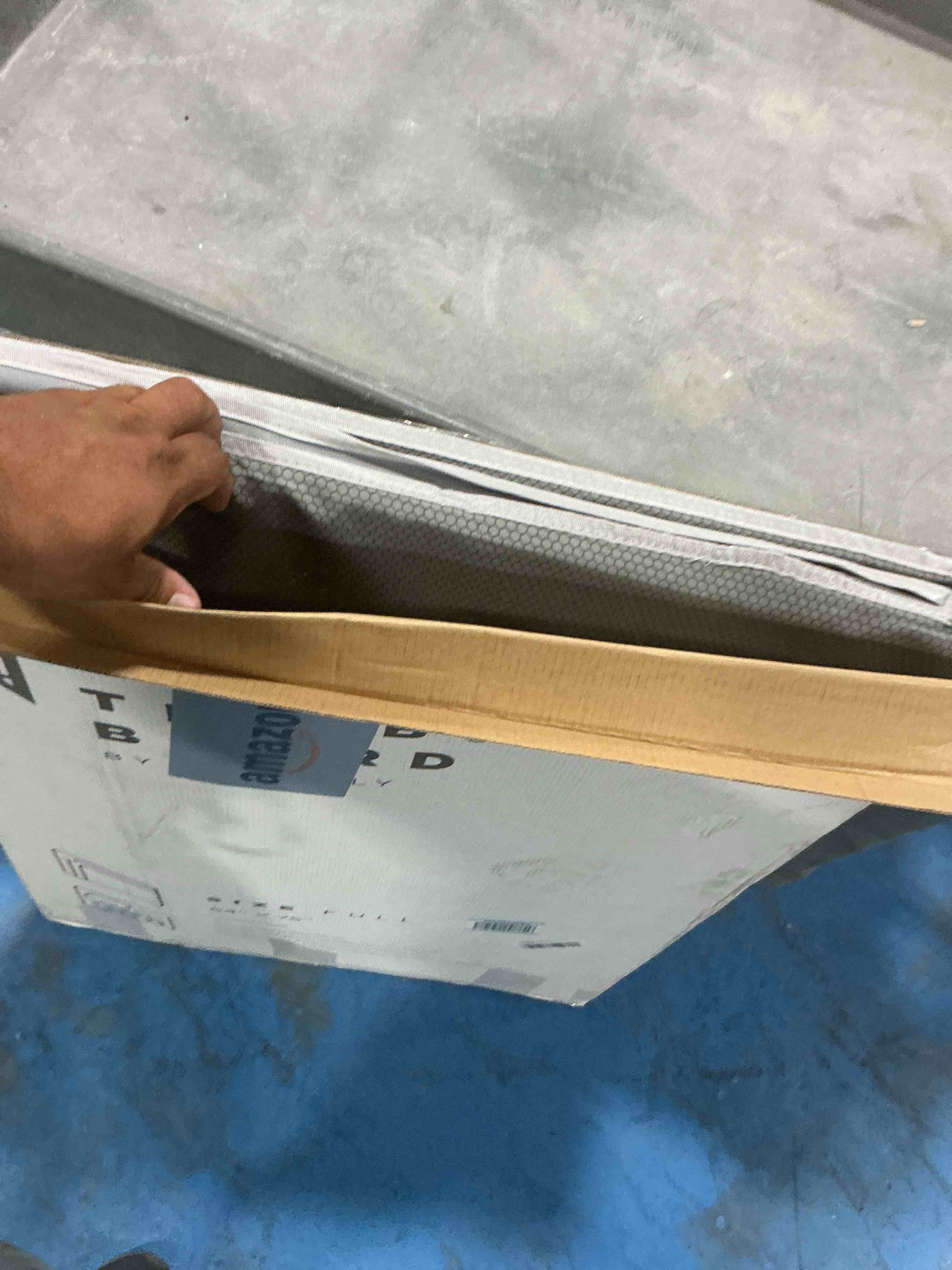 https://s3.amazonaws.com/lotting-images-prod/NonstopDeals/GRA3615558_1755909351748.jpeg