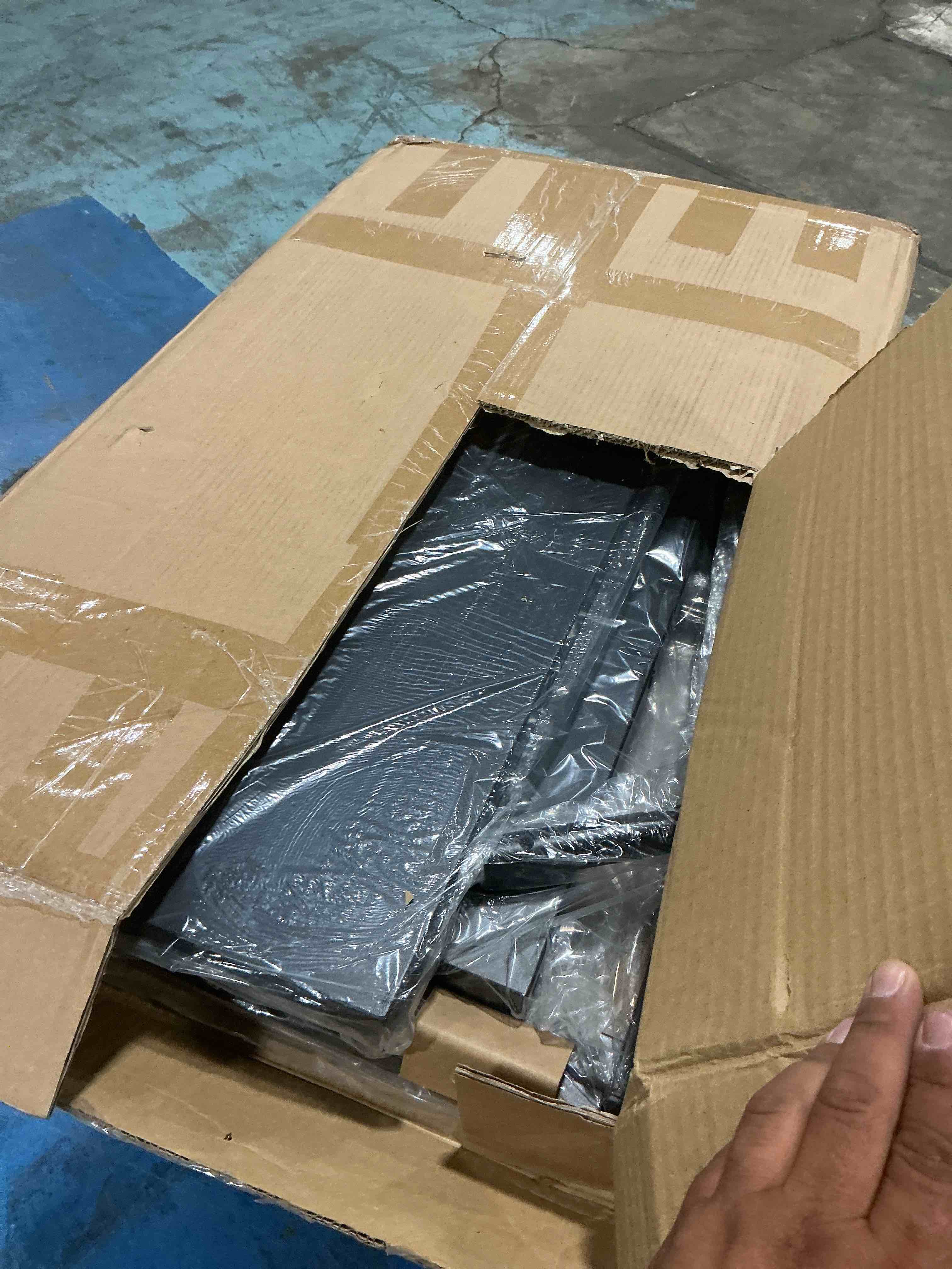 https://s3.amazonaws.com/lotting-images-prod/NonstopDeals/GRA3615562_1755910041186.jpeg