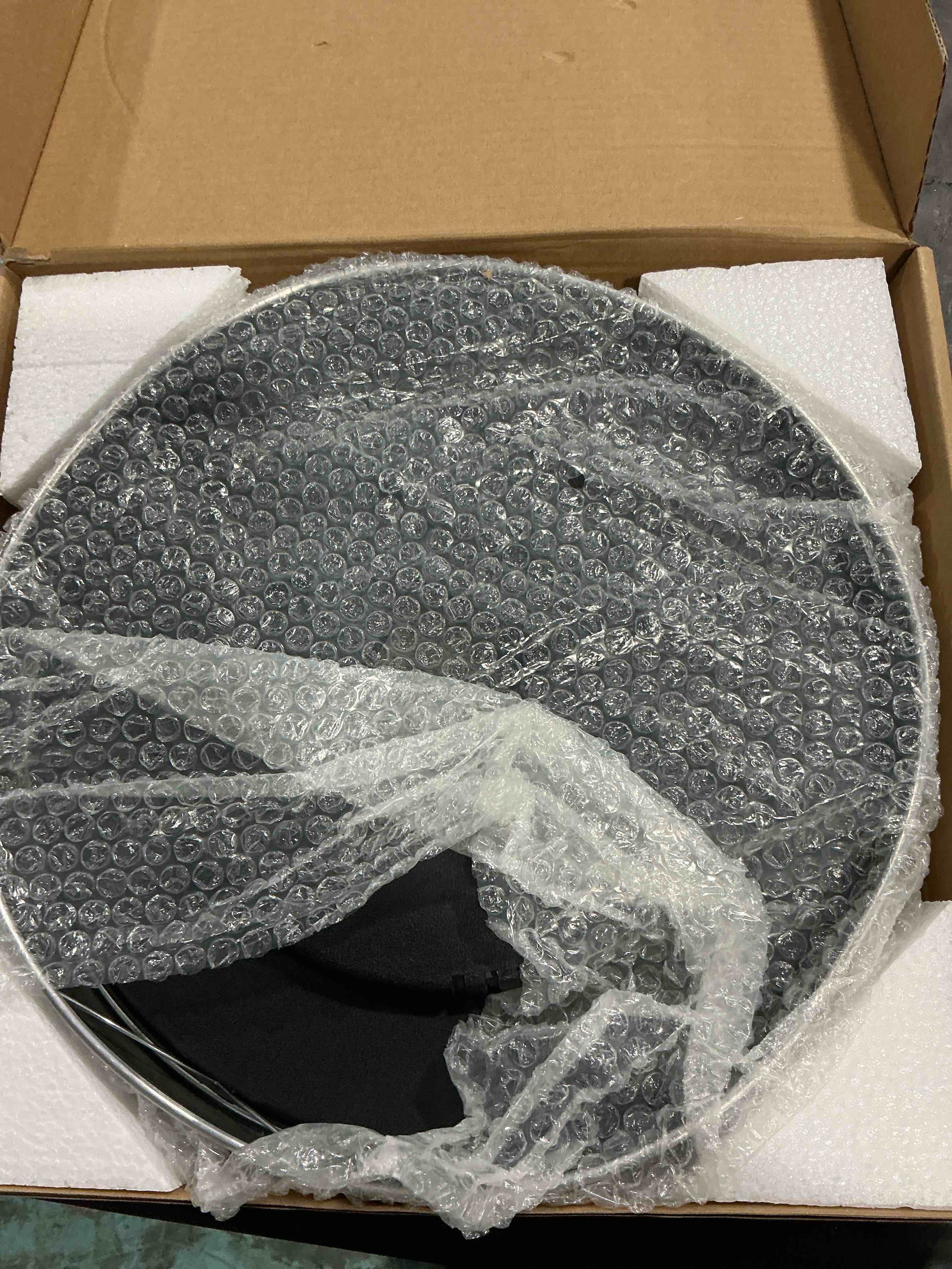 https://s3.amazonaws.com/lotting-images-prod/NonstopDeals/GRA3615583_1755908273421.jpeg