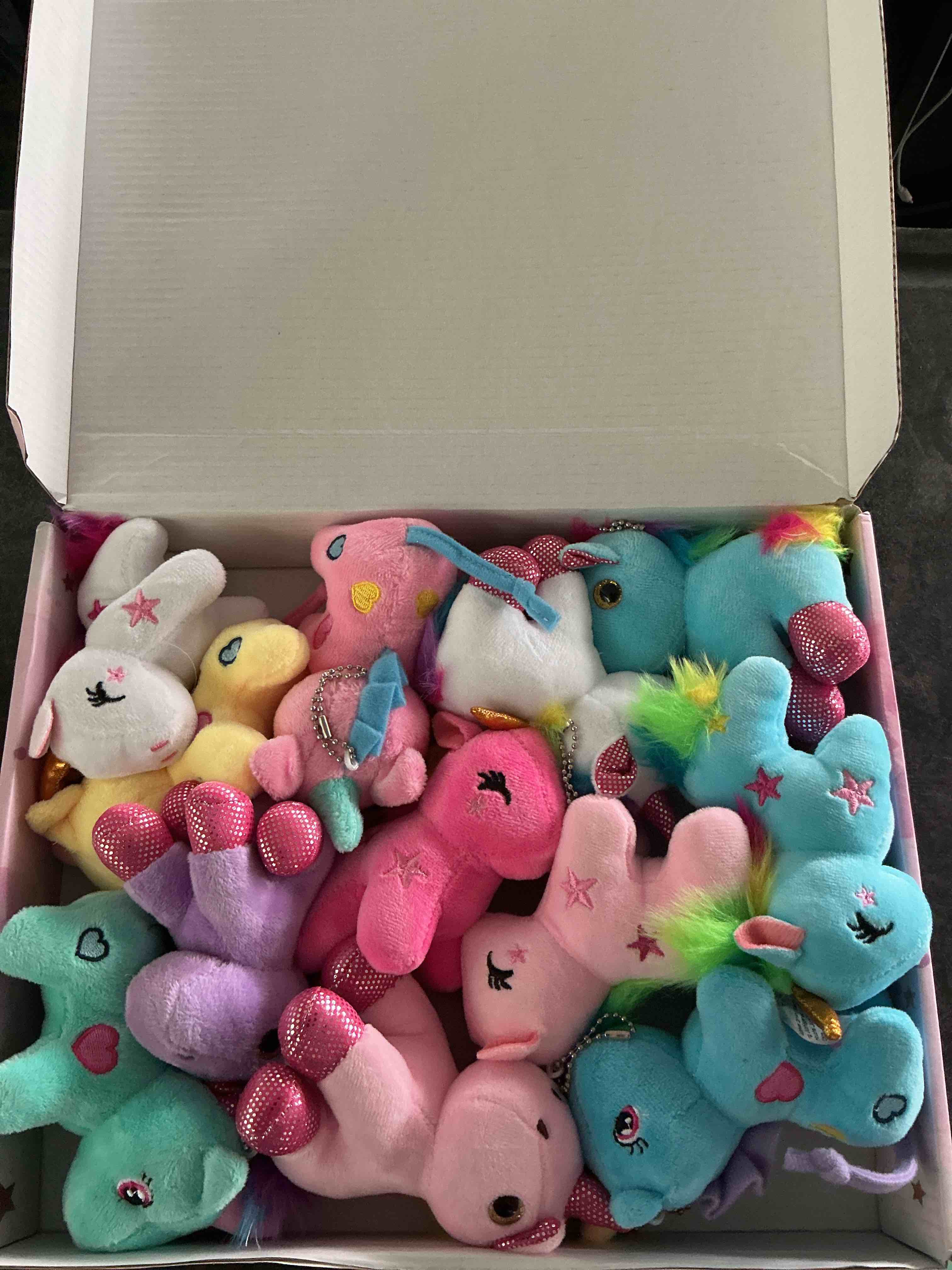https://s3.amazonaws.com/lotting-images-prod/NonstopDeals/GRA3615626_1755958909020.jpeg