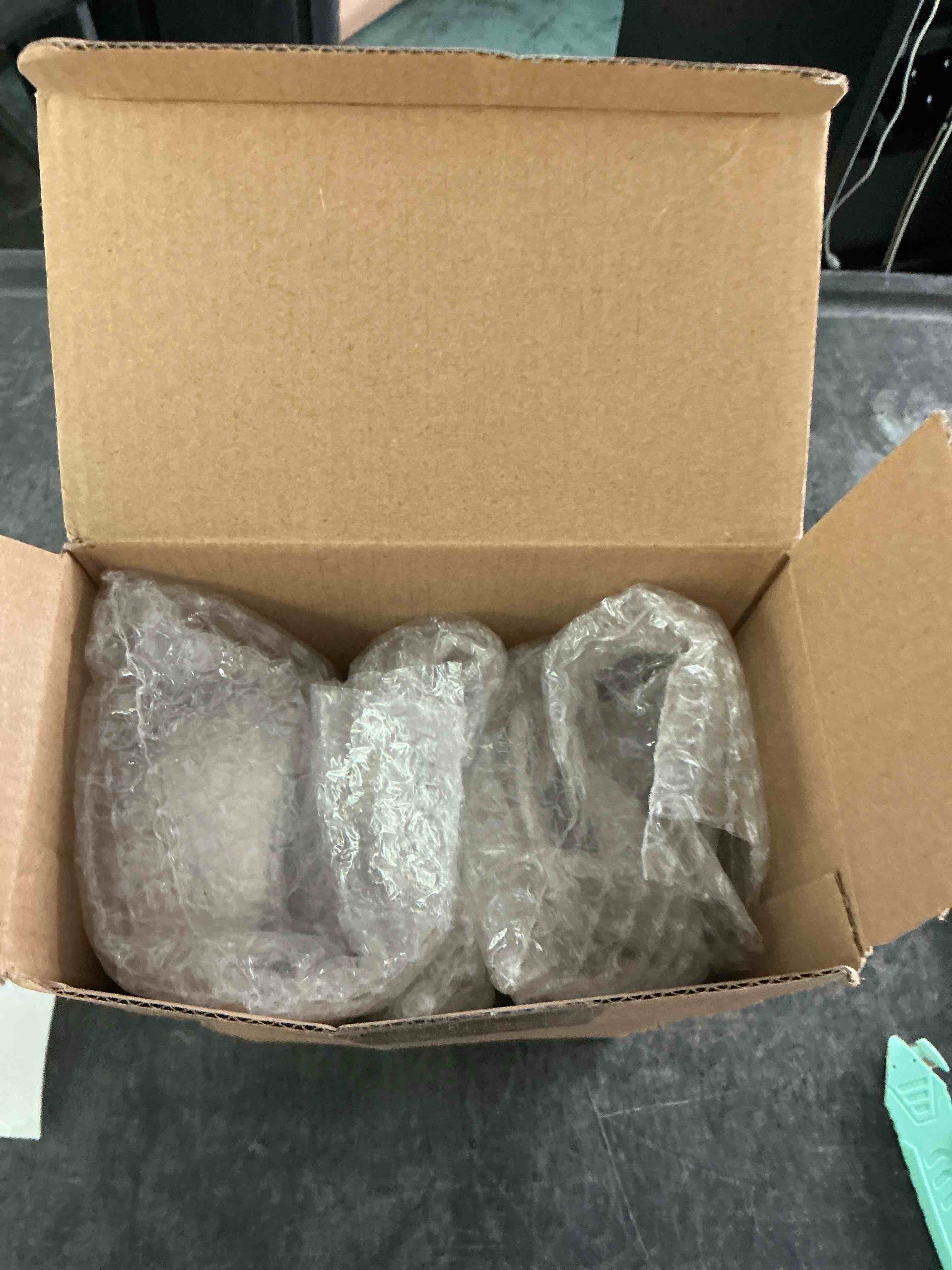 https://s3.amazonaws.com/lotting-images-prod/NonstopDeals/GRA3615627_1755959119549.jpeg