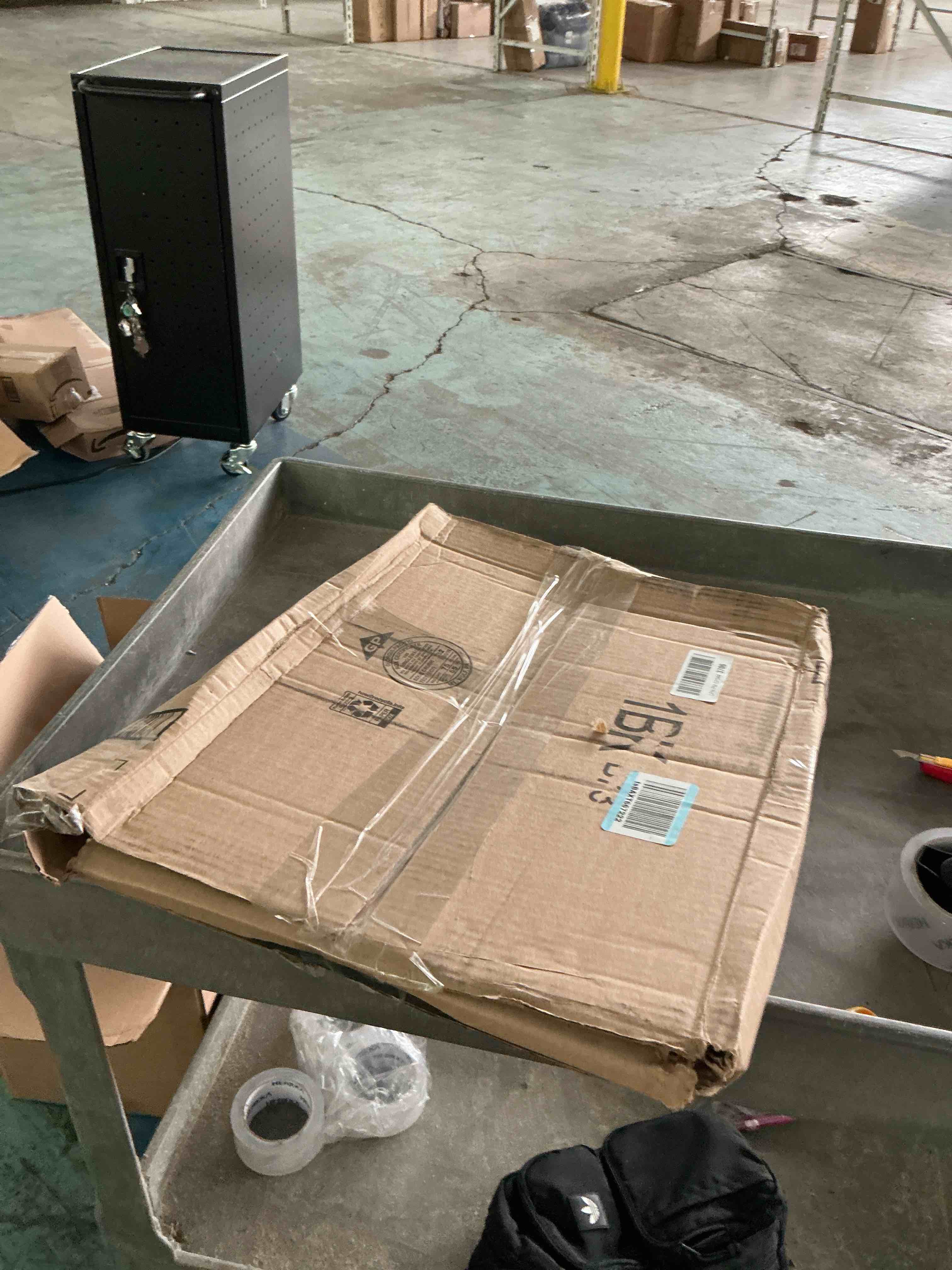 https://s3.amazonaws.com/lotting-images-prod/NonstopDeals/GRA3615639_1755961946970.jpeg