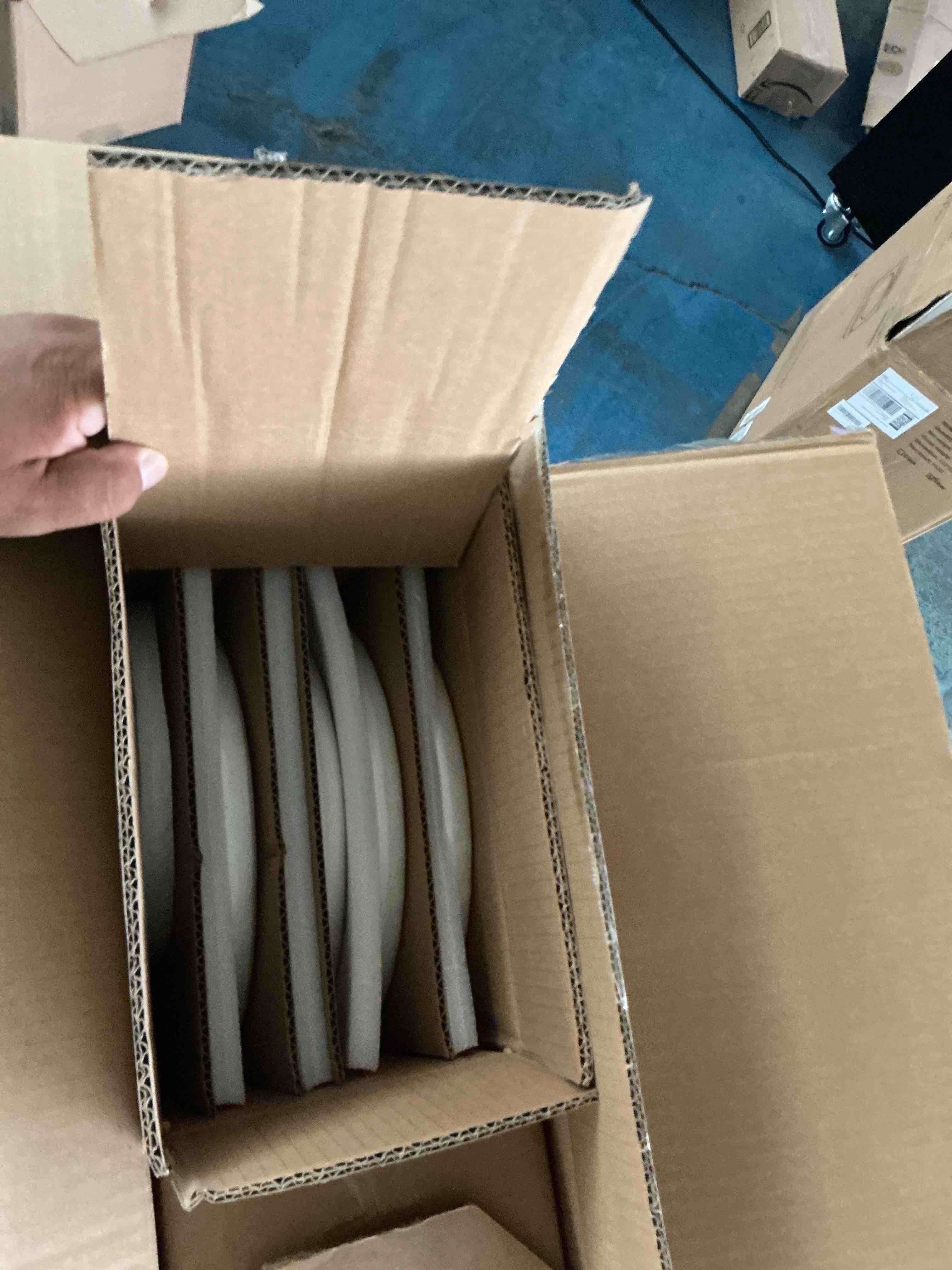 https://s3.amazonaws.com/lotting-images-prod/NonstopDeals/GRA3615669_1755968954067.jpeg