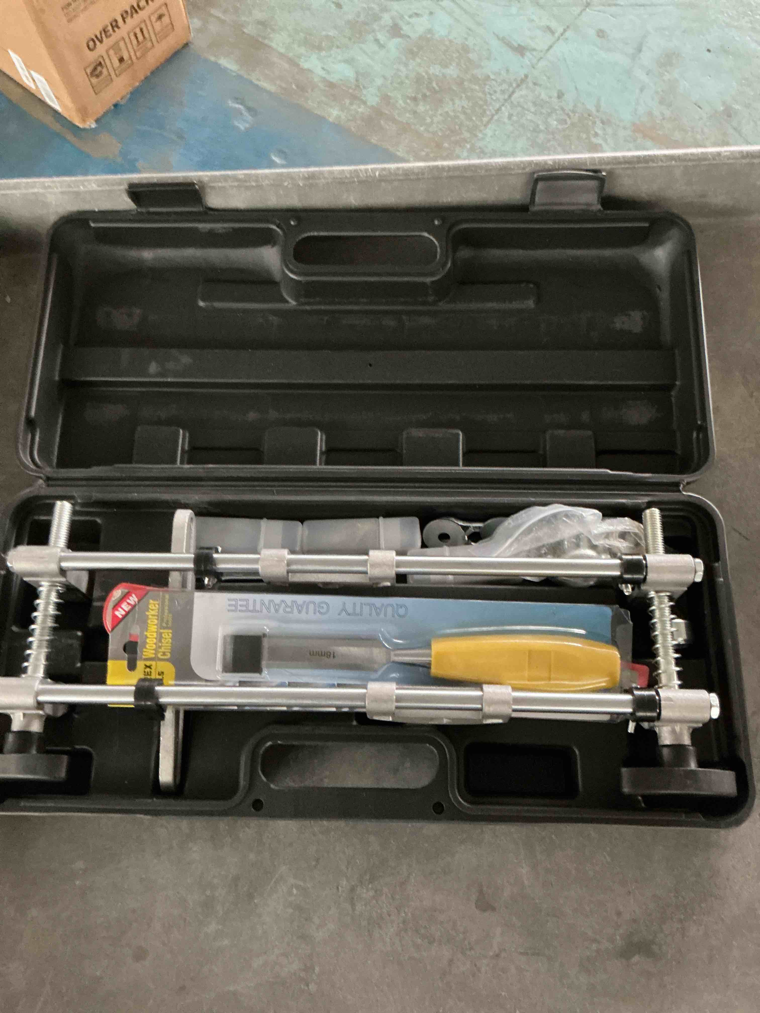https://s3.amazonaws.com/lotting-images-prod/NonstopDeals/GRA3615670_1755969328954.jpeg