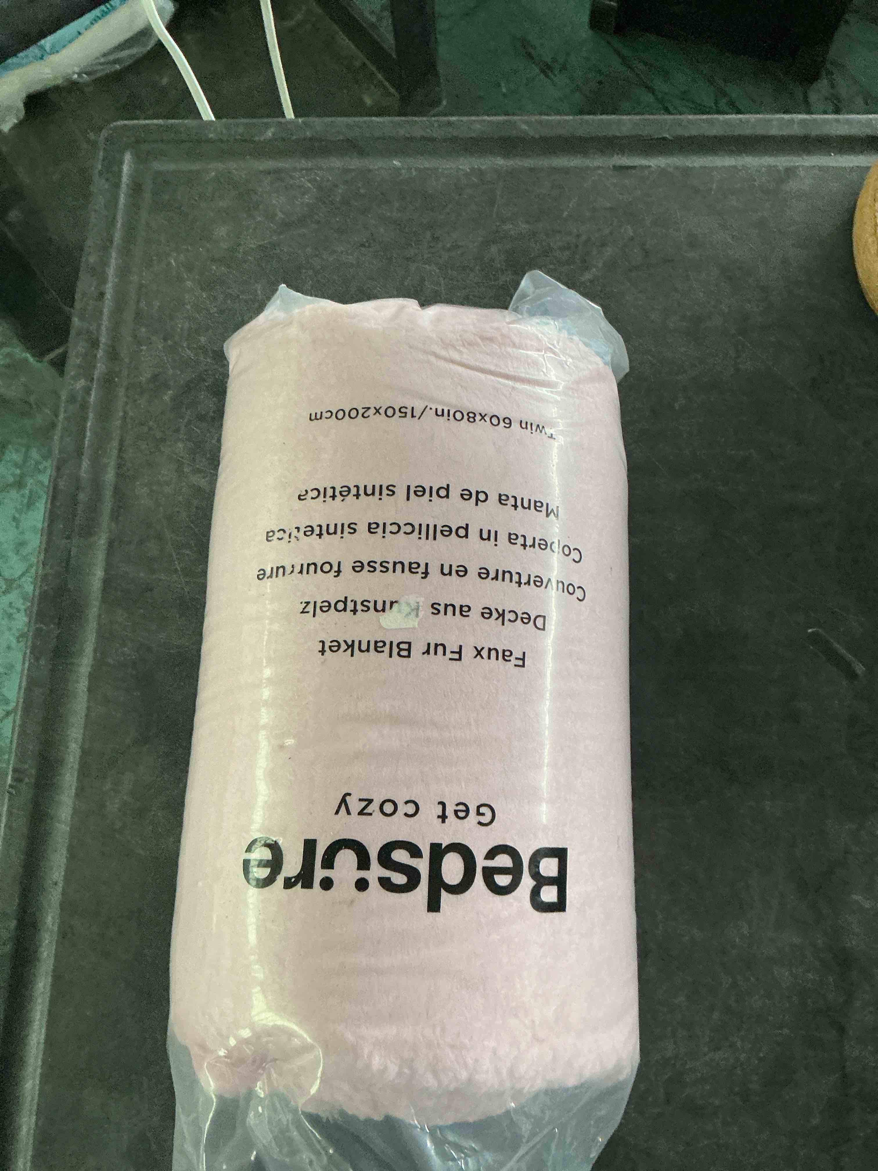 https://s3.amazonaws.com/lotting-images-prod/NonstopDeals/GRA3615689_1755963792613.jpeg