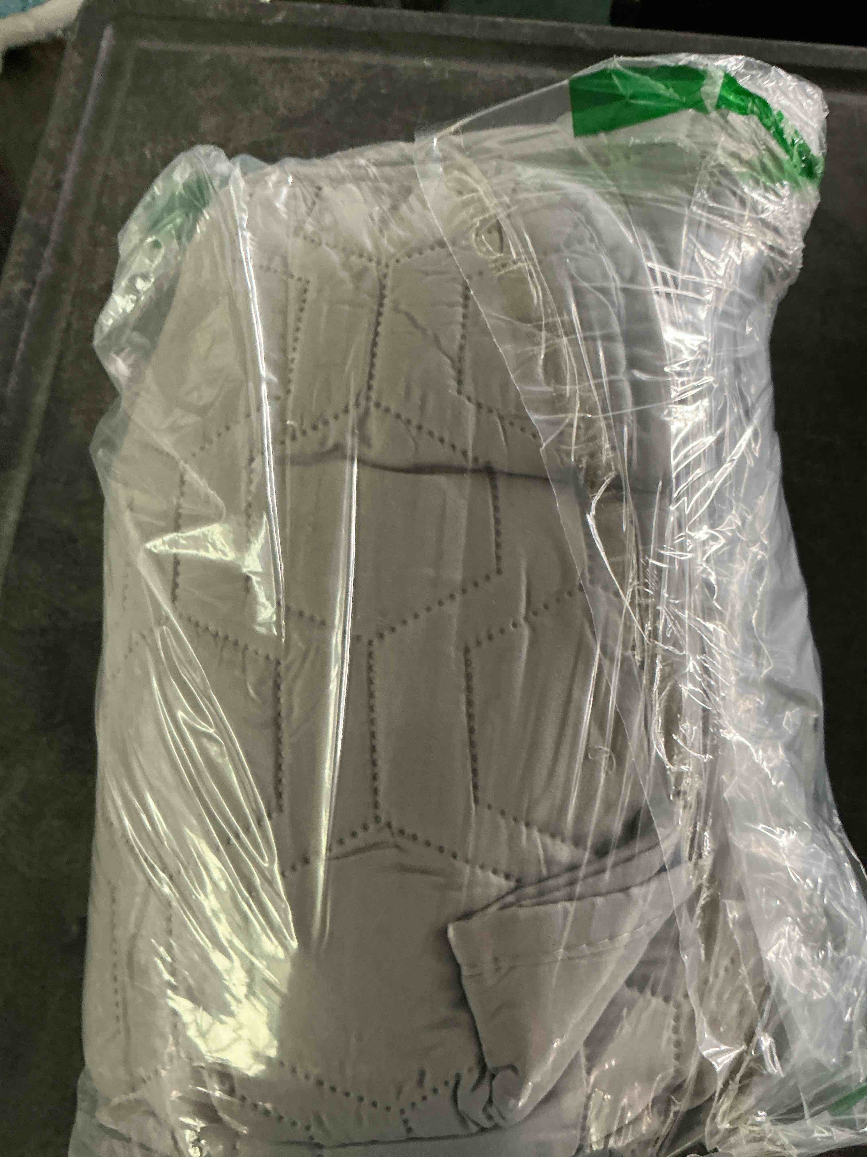 https://s3.amazonaws.com/lotting-images-prod/NonstopDeals/GRA3615693_1755964217284.jpeg