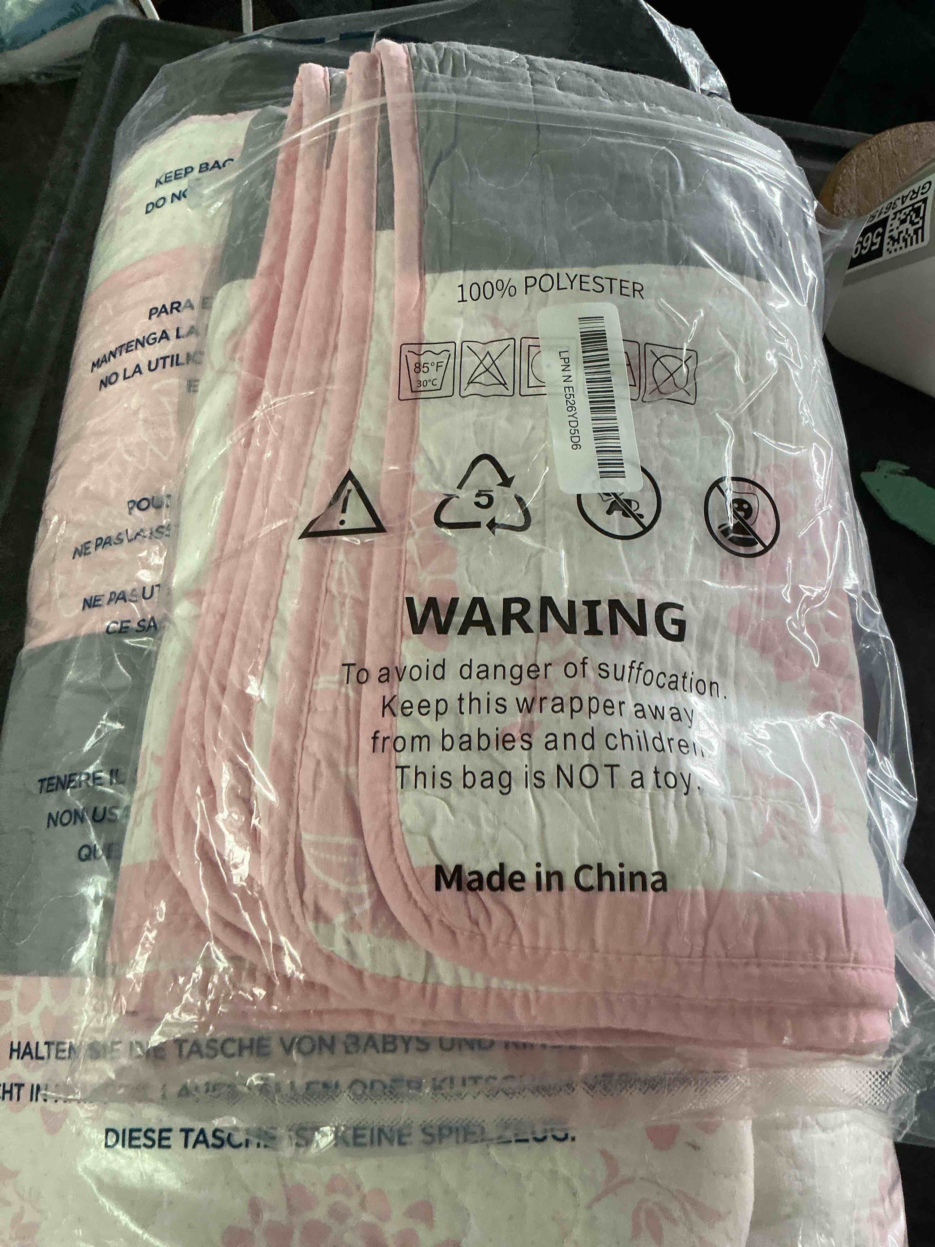 https://s3.amazonaws.com/lotting-images-prod/NonstopDeals/GRA3615694_1755964434314.jpeg