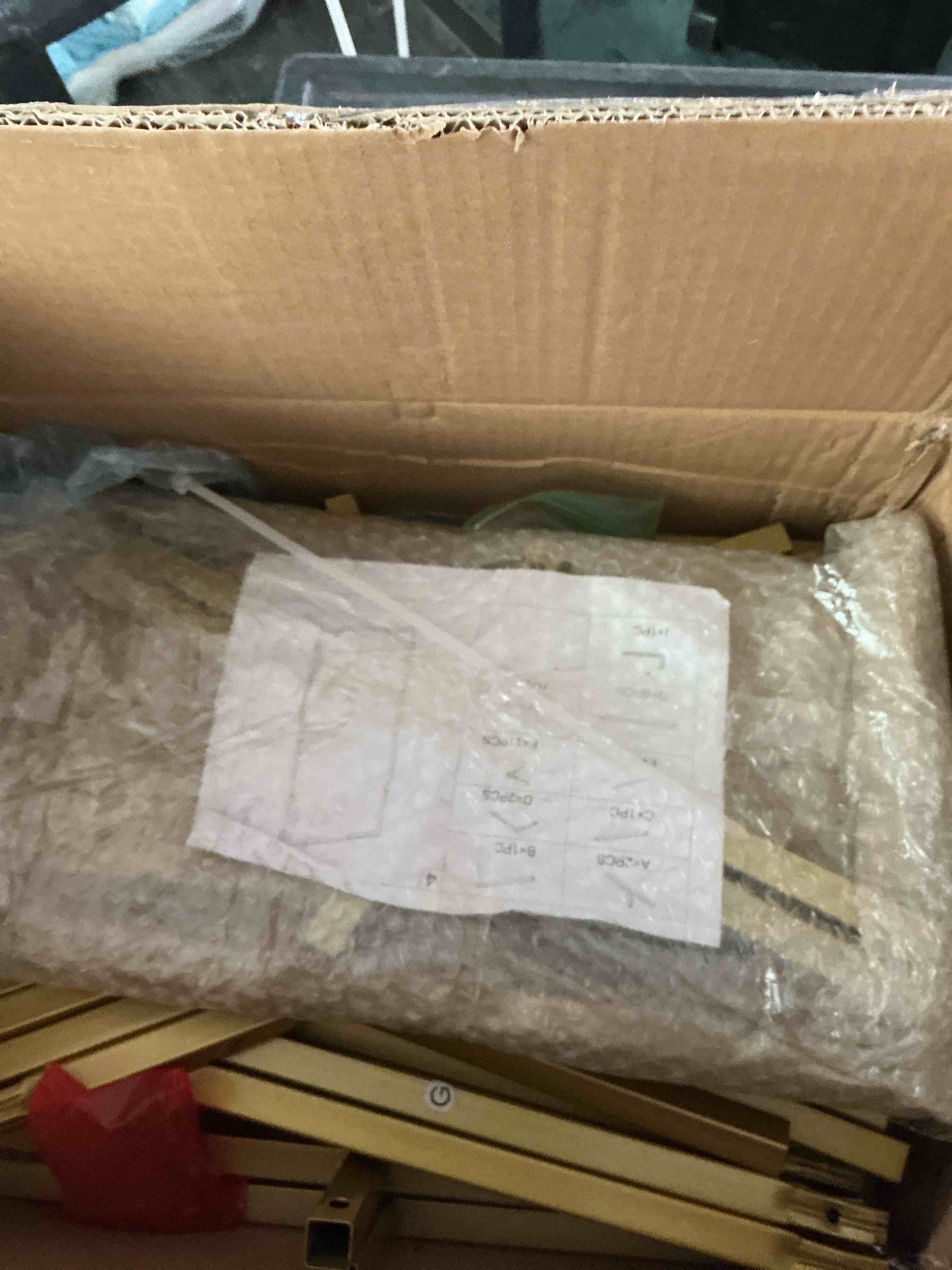 https://s3.amazonaws.com/lotting-images-prod/NonstopDeals/GRA3615698_1755965969715.jpeg