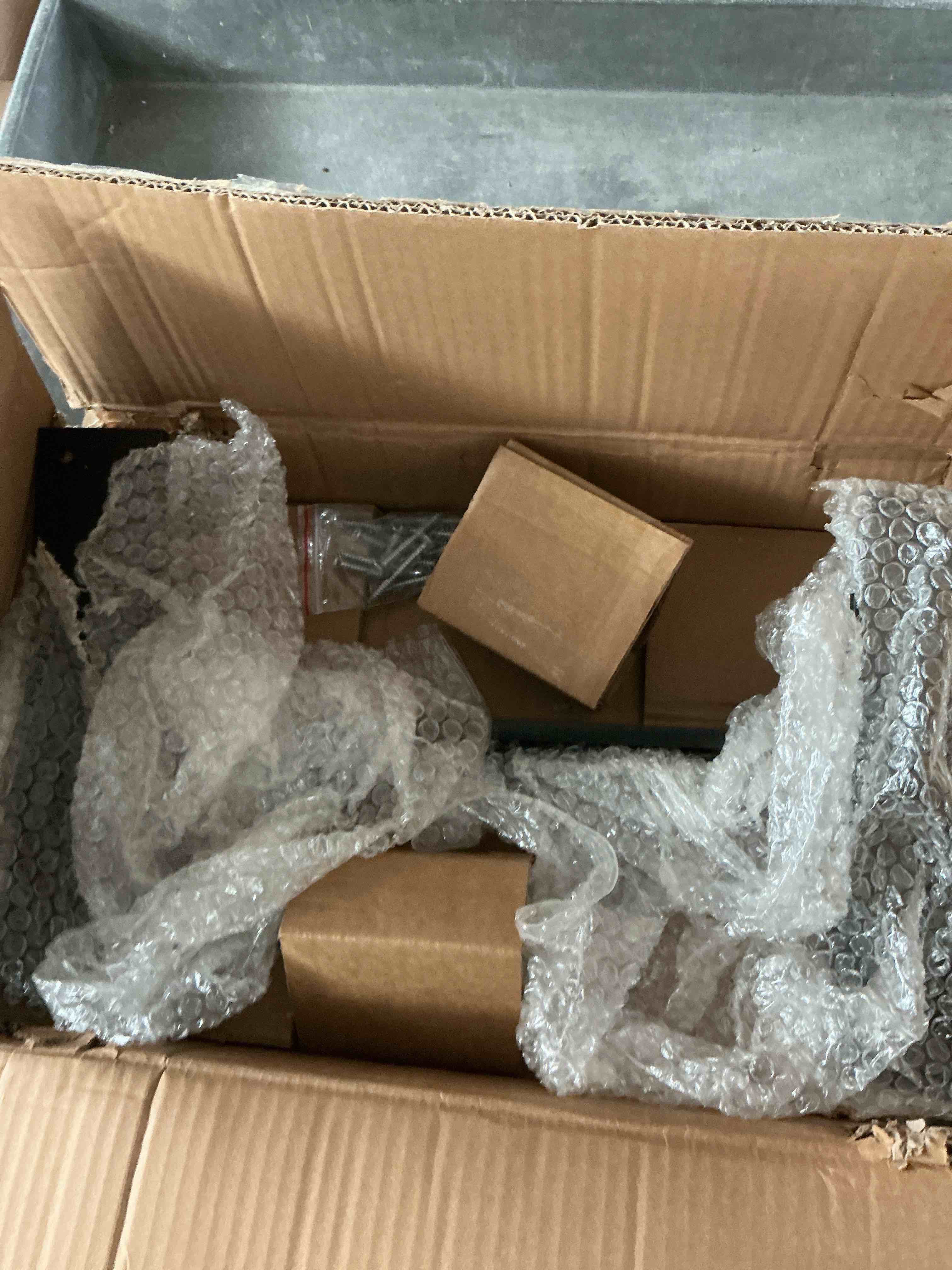 https://s3.amazonaws.com/lotting-images-prod/NonstopDeals/GRA3615716_1755975461997.jpeg