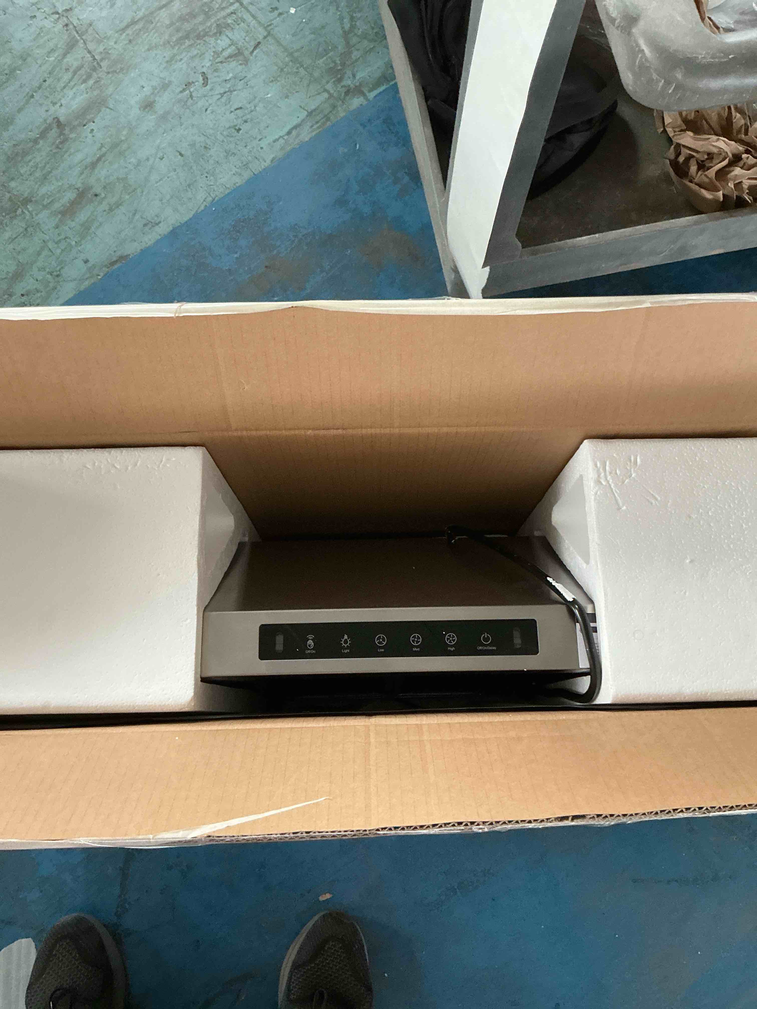 https://s3.amazonaws.com/lotting-images-prod/NonstopDeals/GRA3615717_1755975796749.jpeg