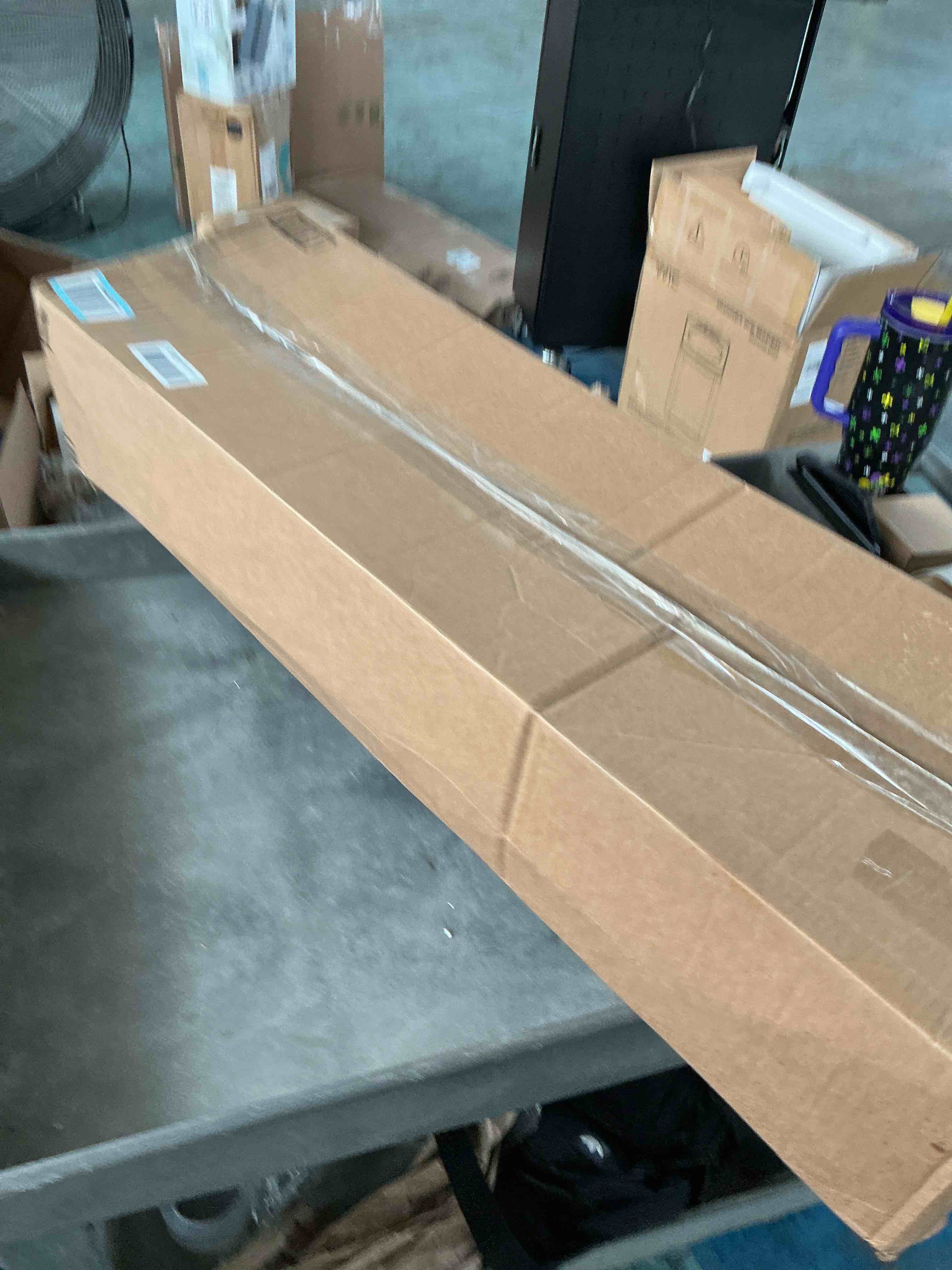 https://s3.amazonaws.com/lotting-images-prod/NonstopDeals/GRA3615728_1755979017686.jpeg