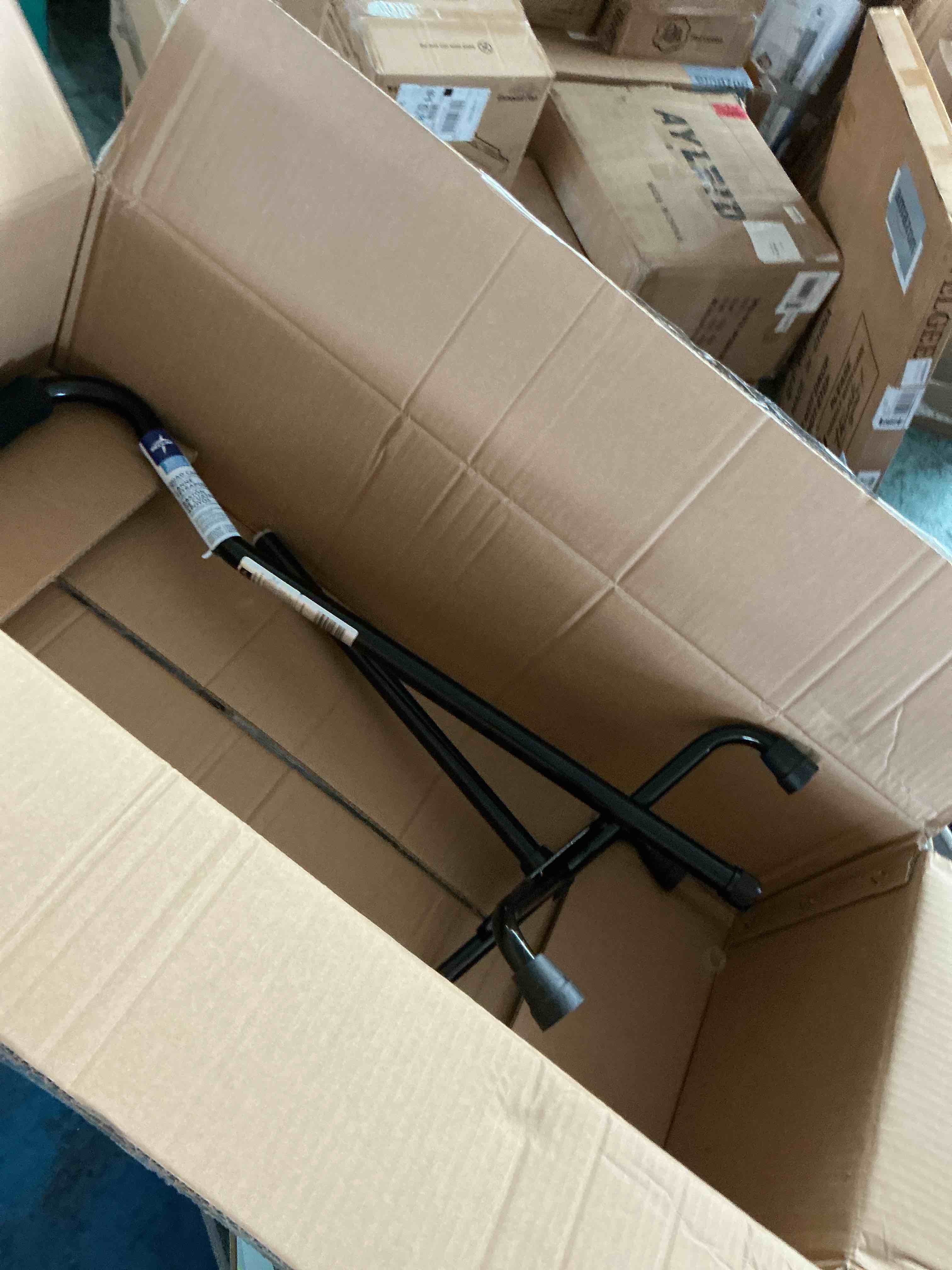 https://s3.amazonaws.com/lotting-images-prod/NonstopDeals/GRA3615756_1755985060558.jpeg