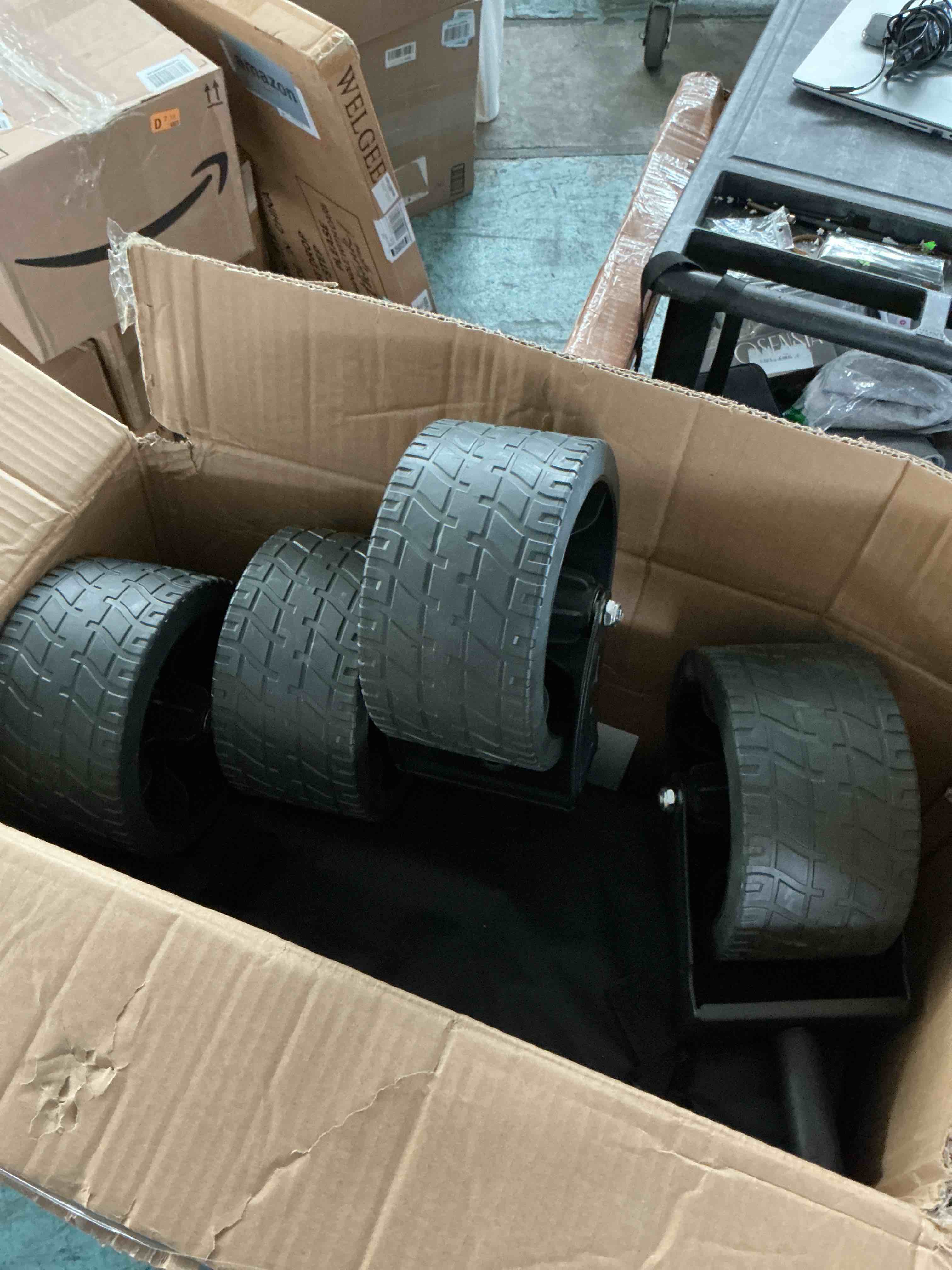 https://s3.amazonaws.com/lotting-images-prod/NonstopDeals/GRA3615760_1755985639215.jpeg