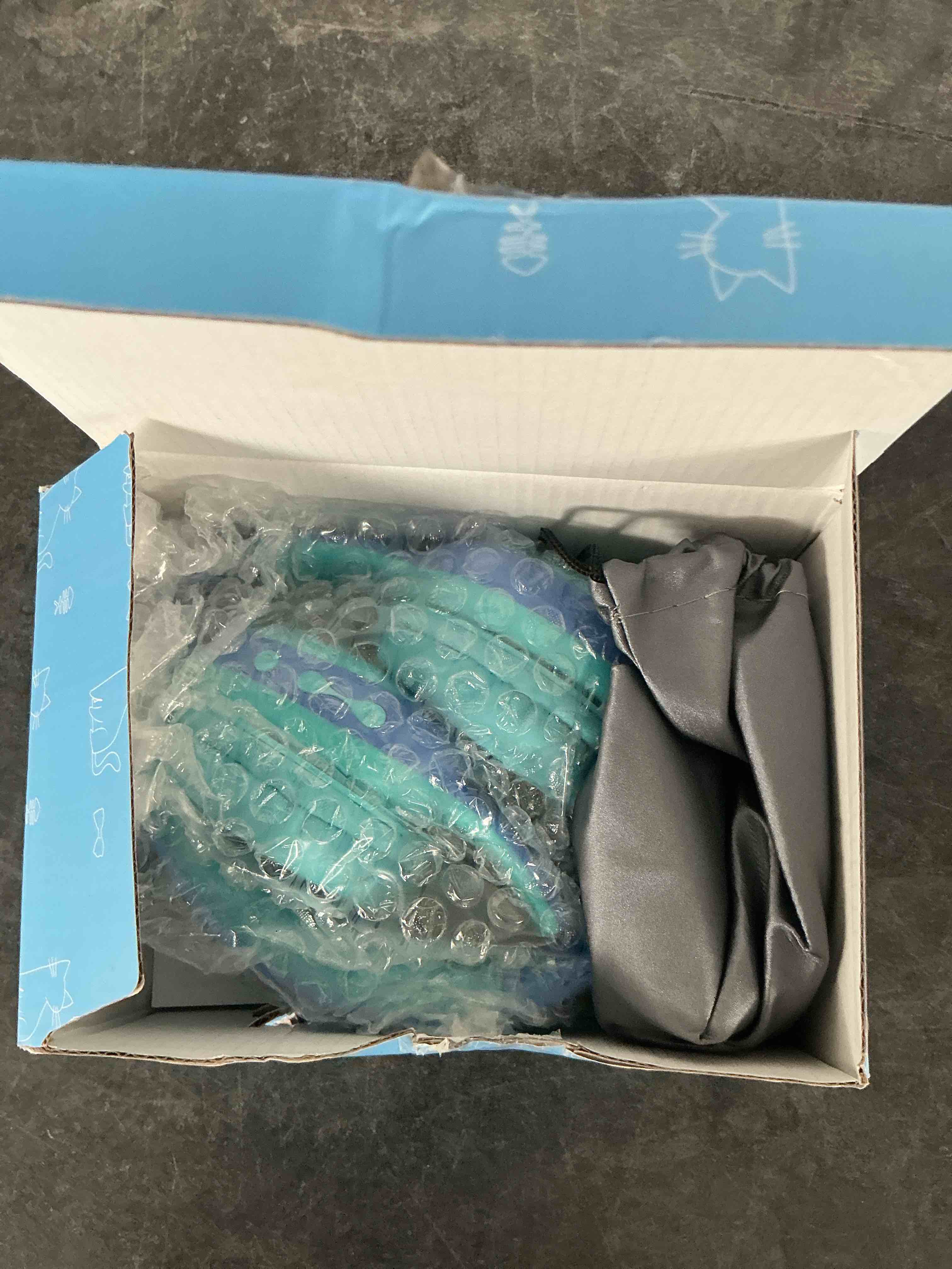 https://s3.amazonaws.com/lotting-images-prod/NonstopDeals/GRA3615797_1755978524719.jpeg