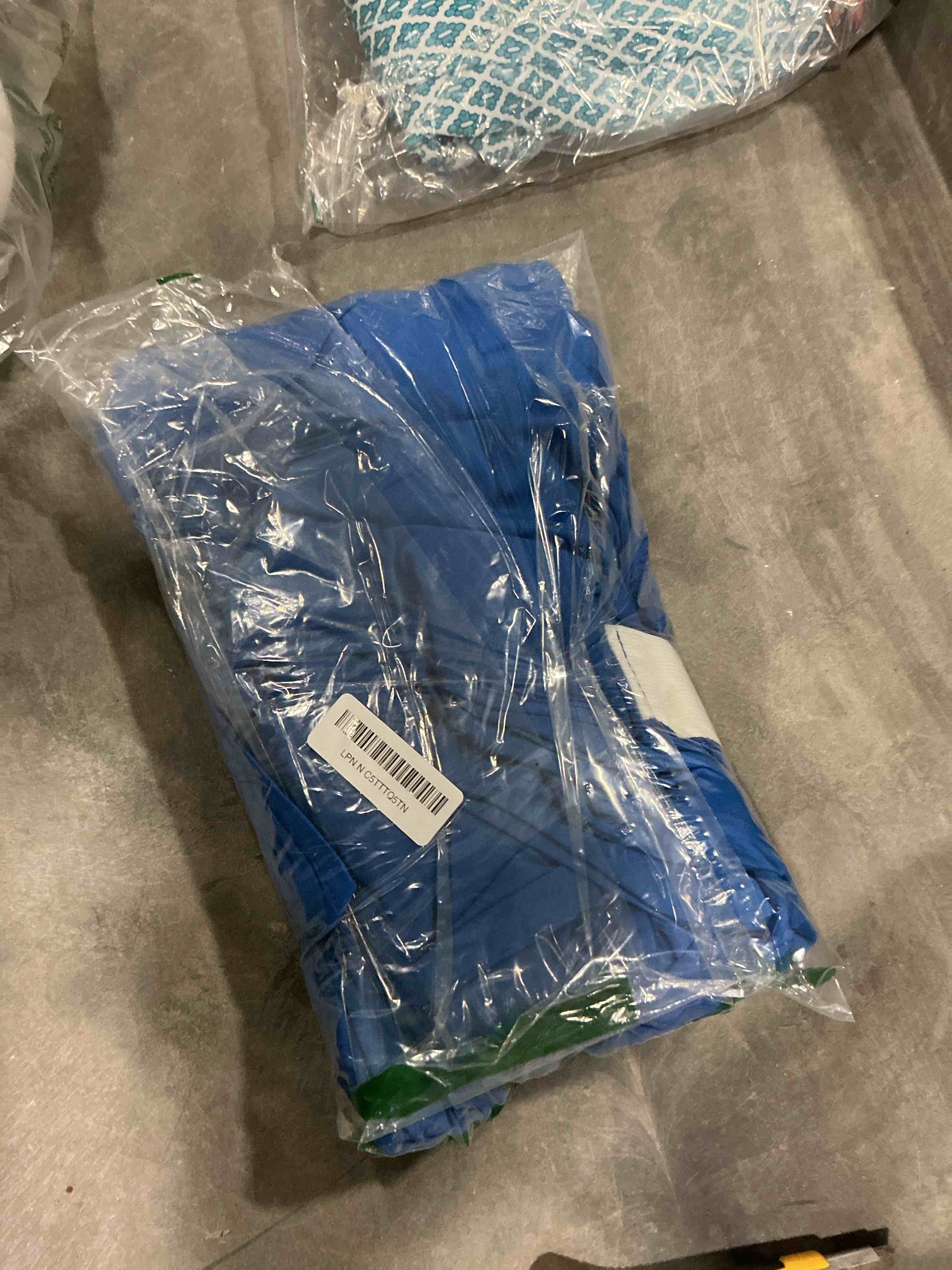 https://s3.amazonaws.com/lotting-images-prod/NonstopDeals/GRA3615832_1755994044048.jpeg