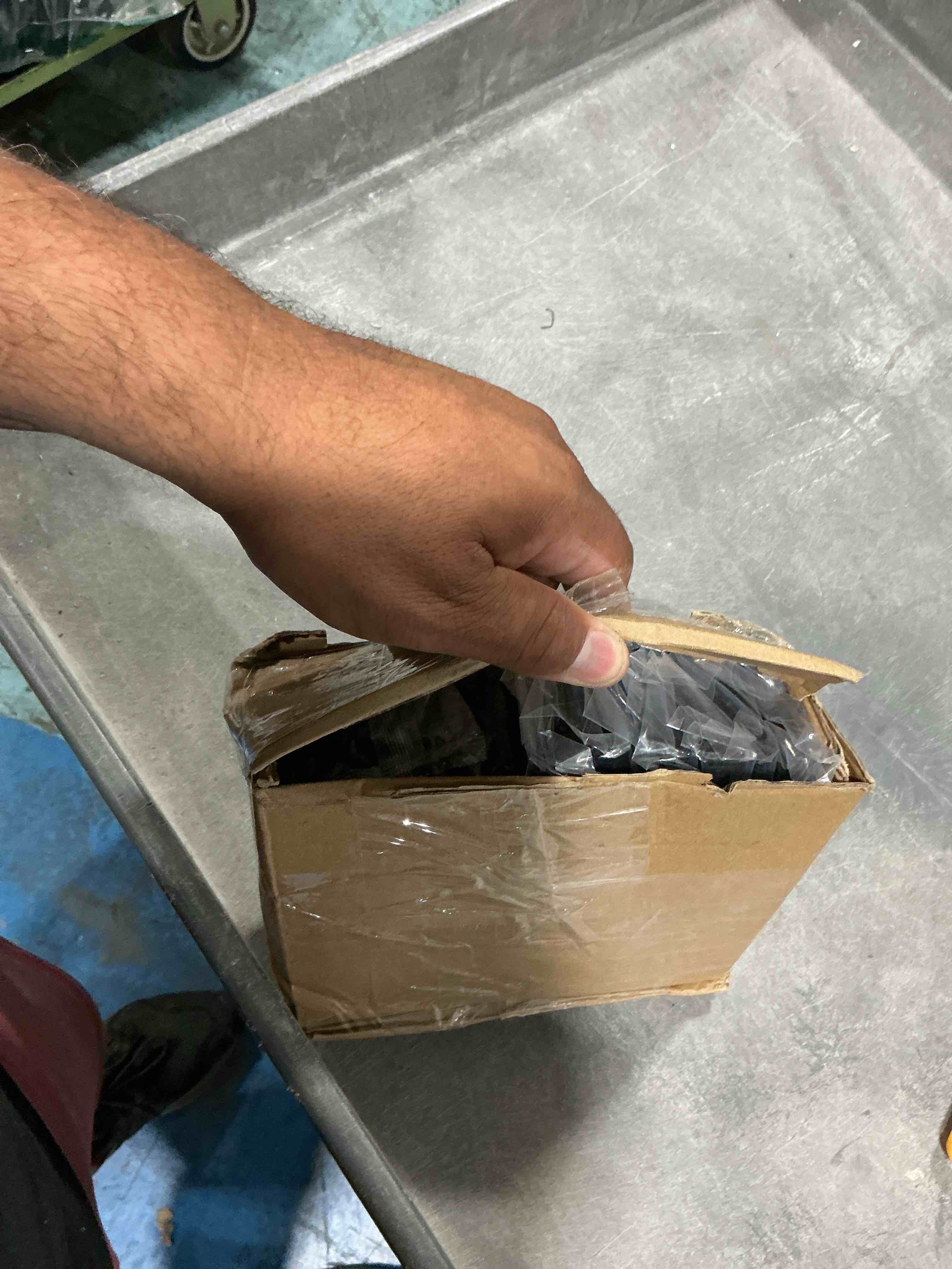 https://s3.amazonaws.com/lotting-images-prod/NonstopDeals/GRA3615846_1755995819432.jpeg