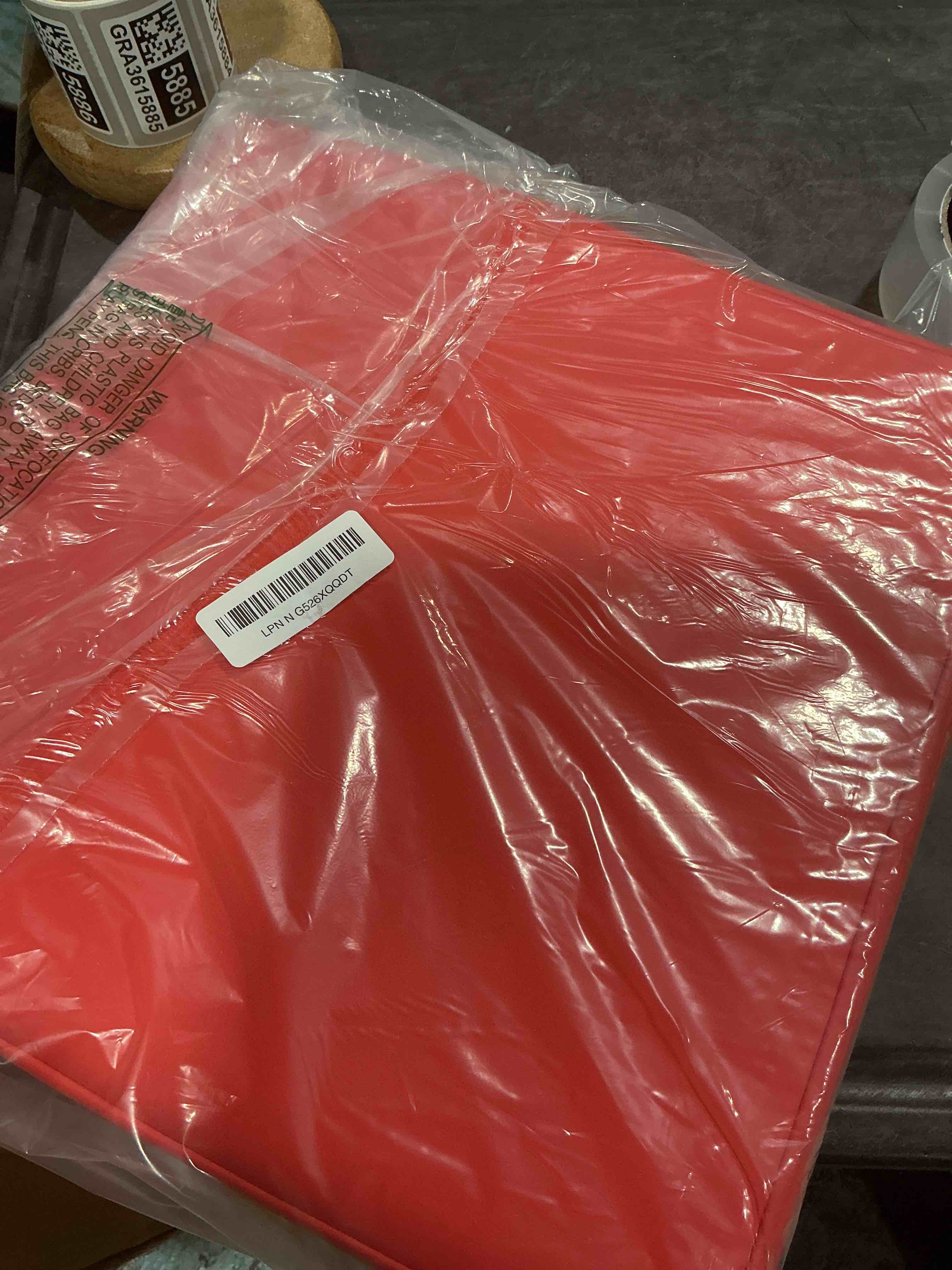 https://s3.amazonaws.com/lotting-images-prod/NonstopDeals/GRA3615875_1755996136107.jpeg