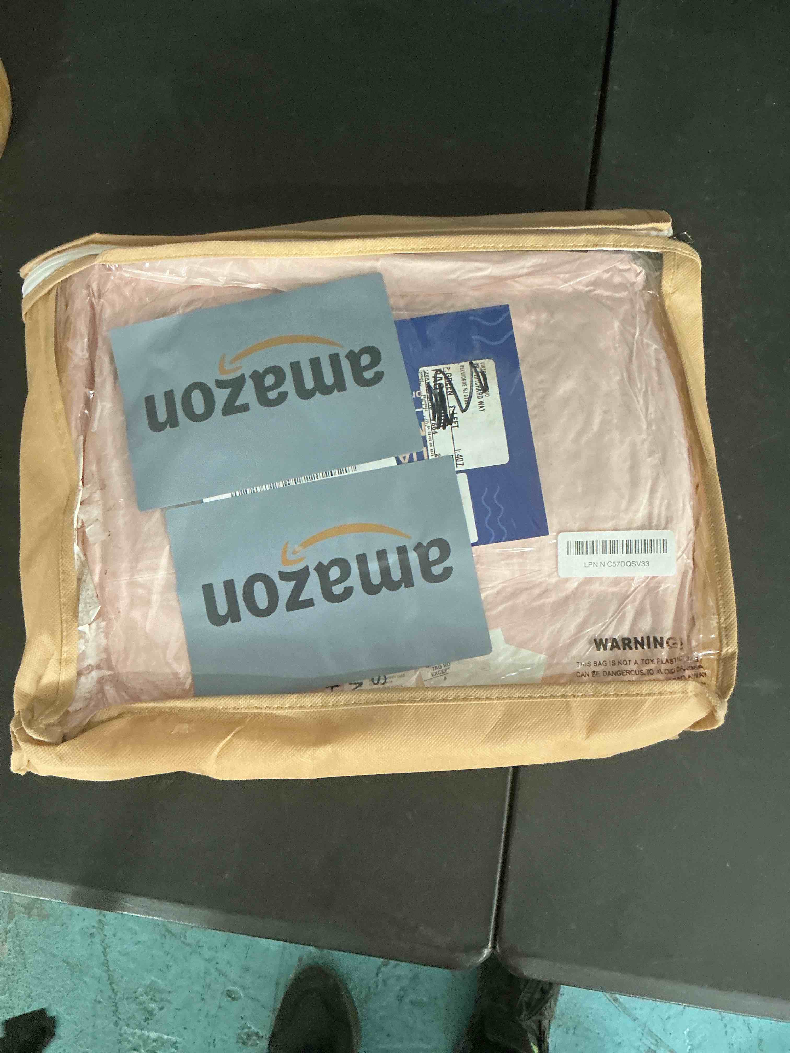https://s3.amazonaws.com/lotting-images-prod/NonstopDeals/GRA3615949_1756242336059.jpeg