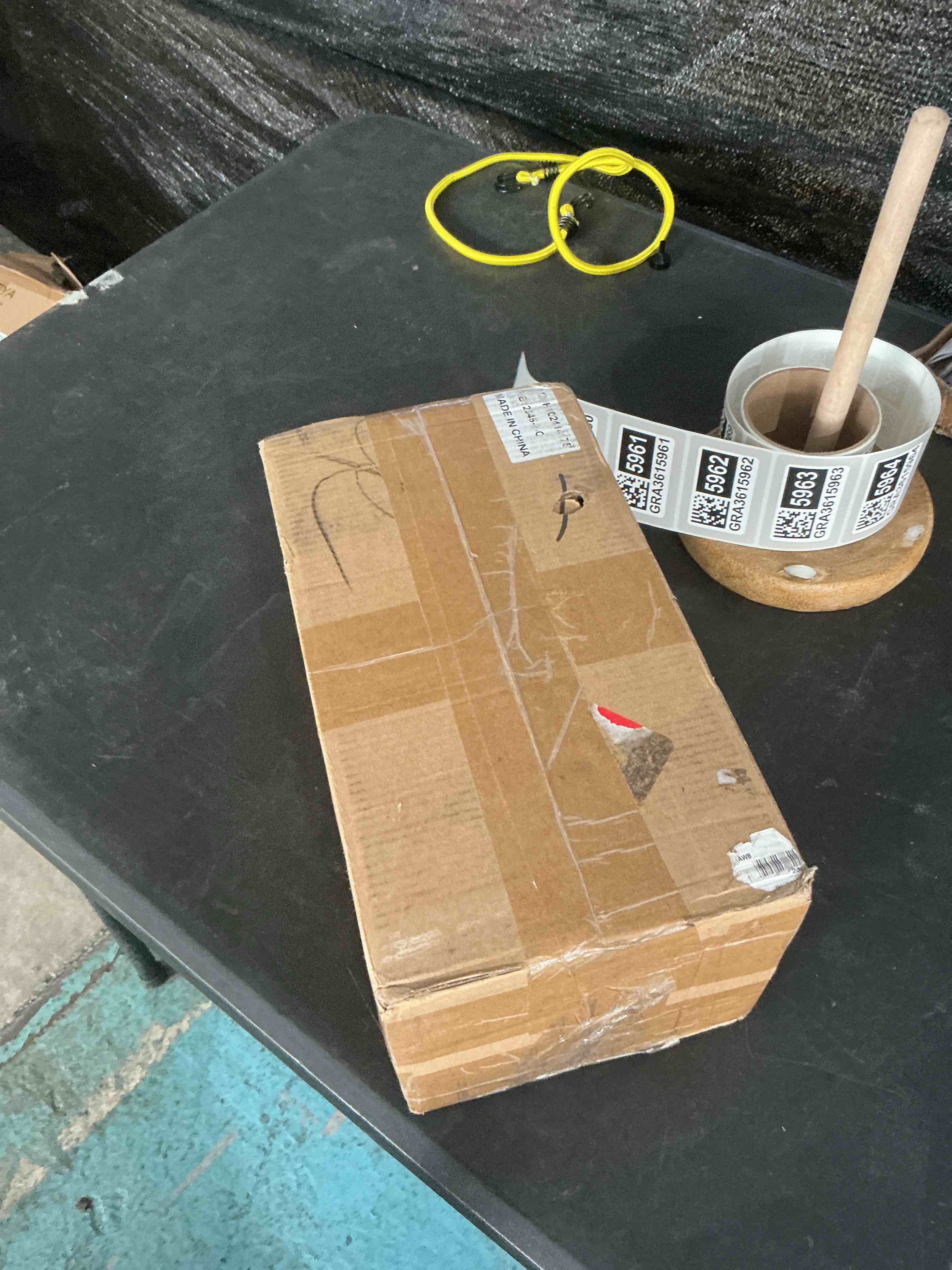 https://s3.amazonaws.com/lotting-images-prod/NonstopDeals/GRA3615960_1756246063706.jpeg