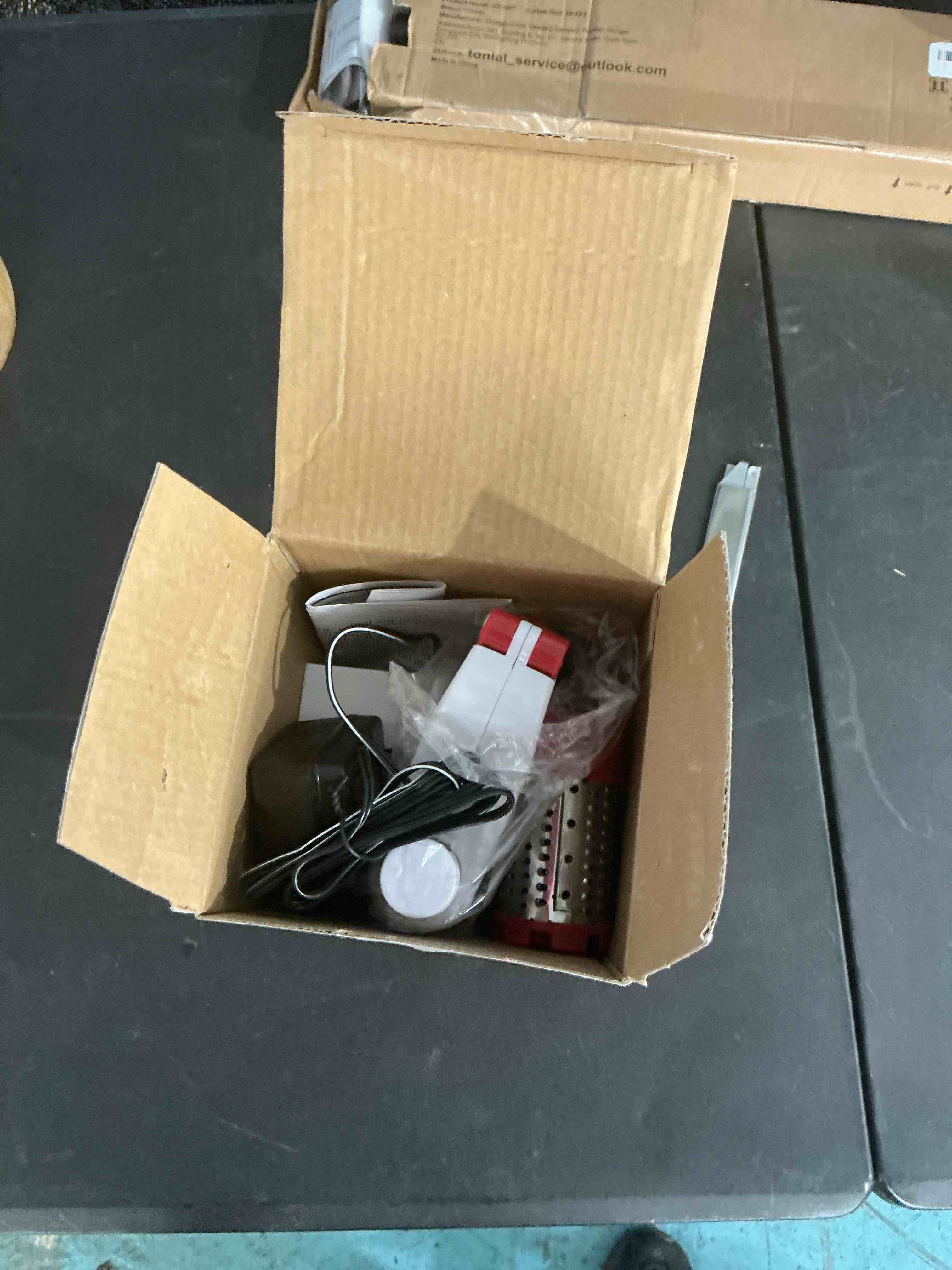 https://s3.amazonaws.com/lotting-images-prod/NonstopDeals/GRA3615964_1756248227948.jpeg