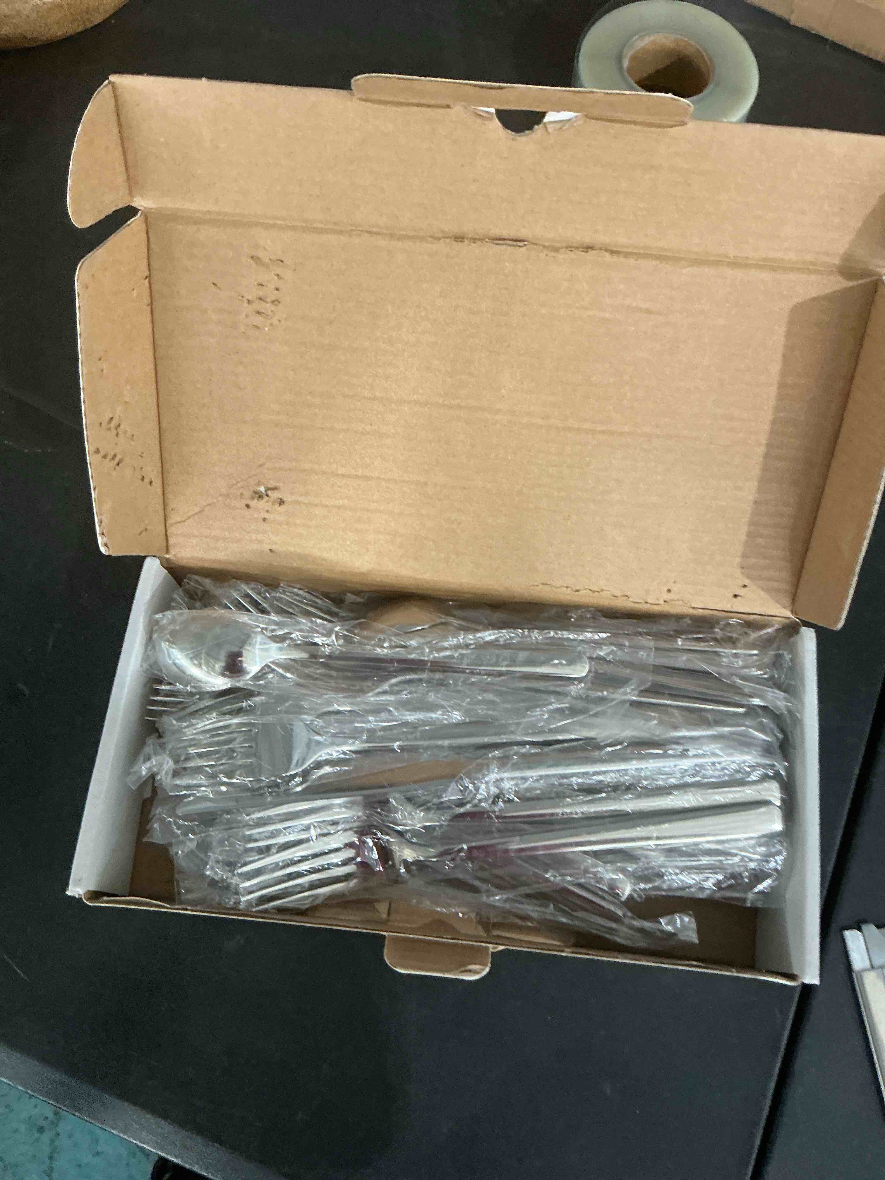 https://s3.amazonaws.com/lotting-images-prod/NonstopDeals/GRA3615967_1756248433807.jpeg