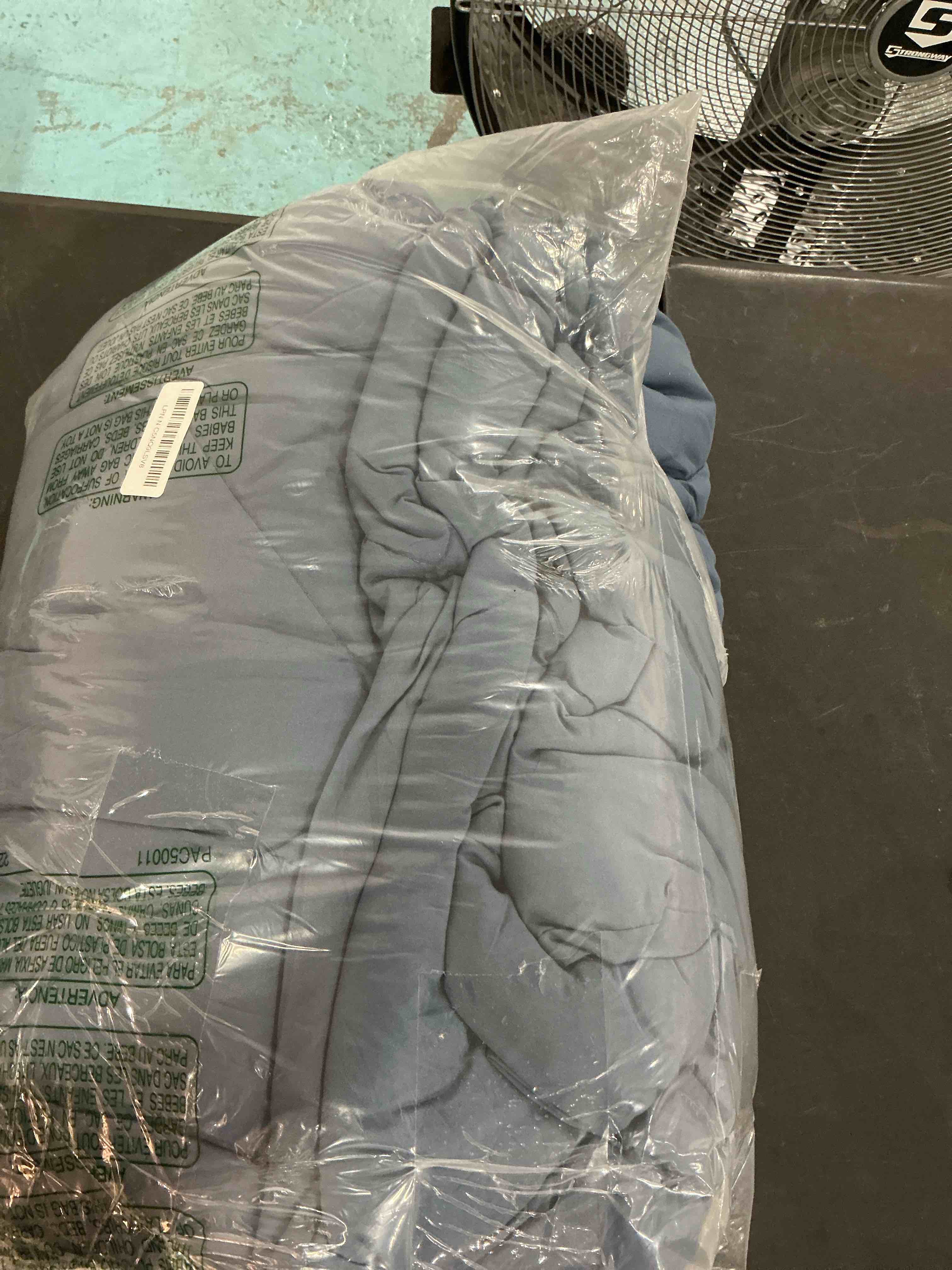 https://s3.amazonaws.com/lotting-images-prod/NonstopDeals/GRA3615974_1756466754537.jpeg