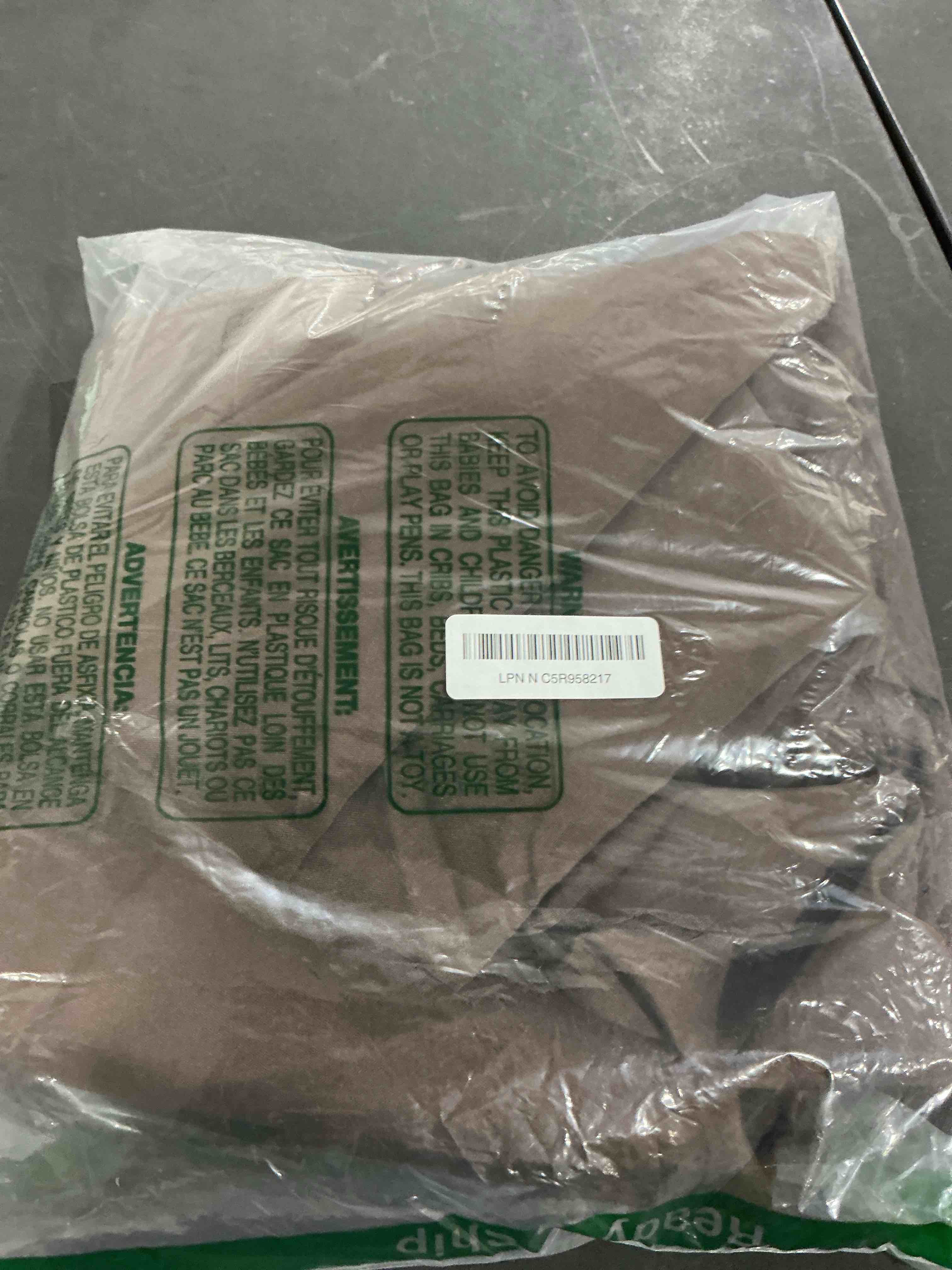 https://s3.amazonaws.com/lotting-images-prod/NonstopDeals/GRA3615976_1756466391820.jpeg