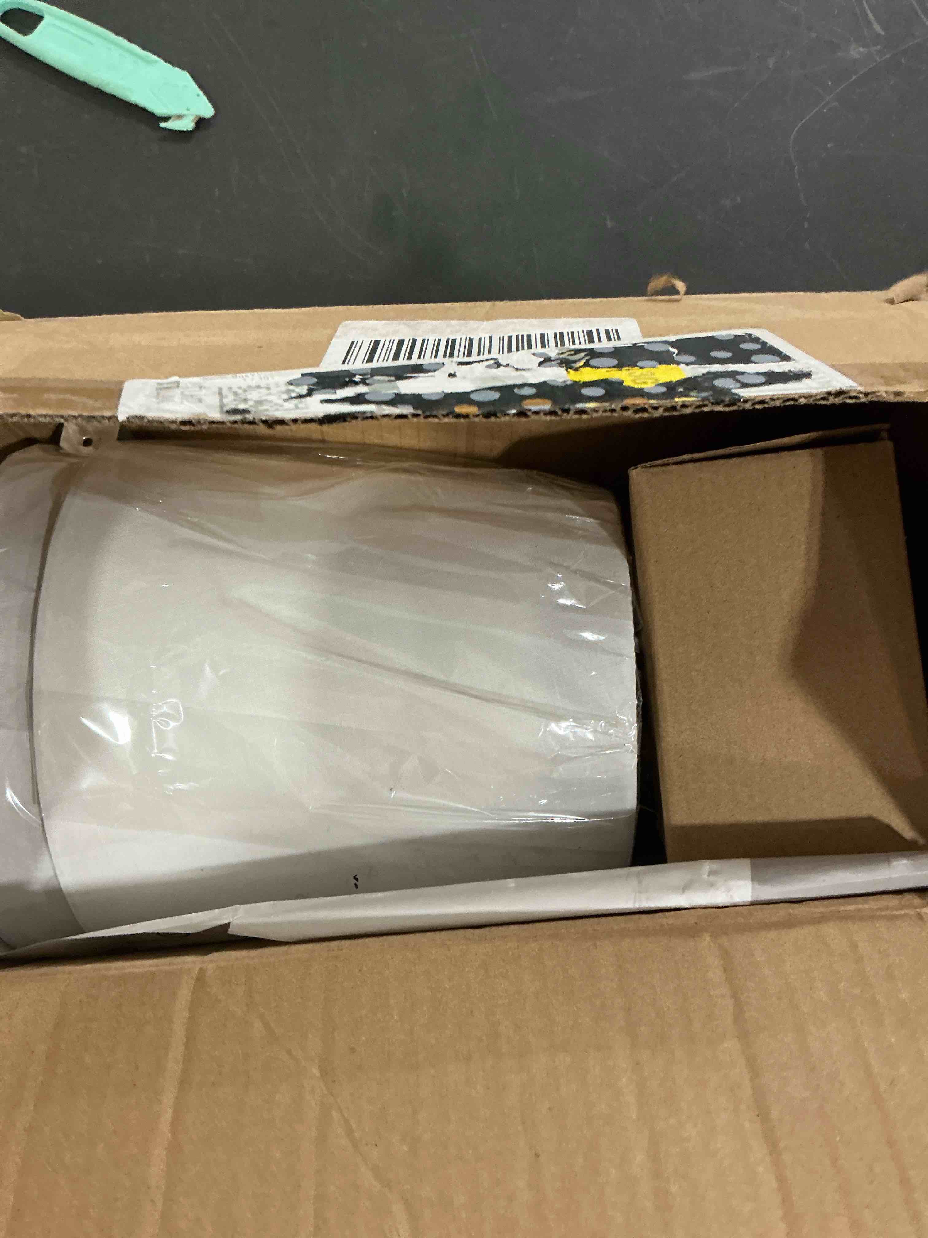 https://s3.amazonaws.com/lotting-images-prod/NonstopDeals/GRA3615982_1756466664797.jpeg