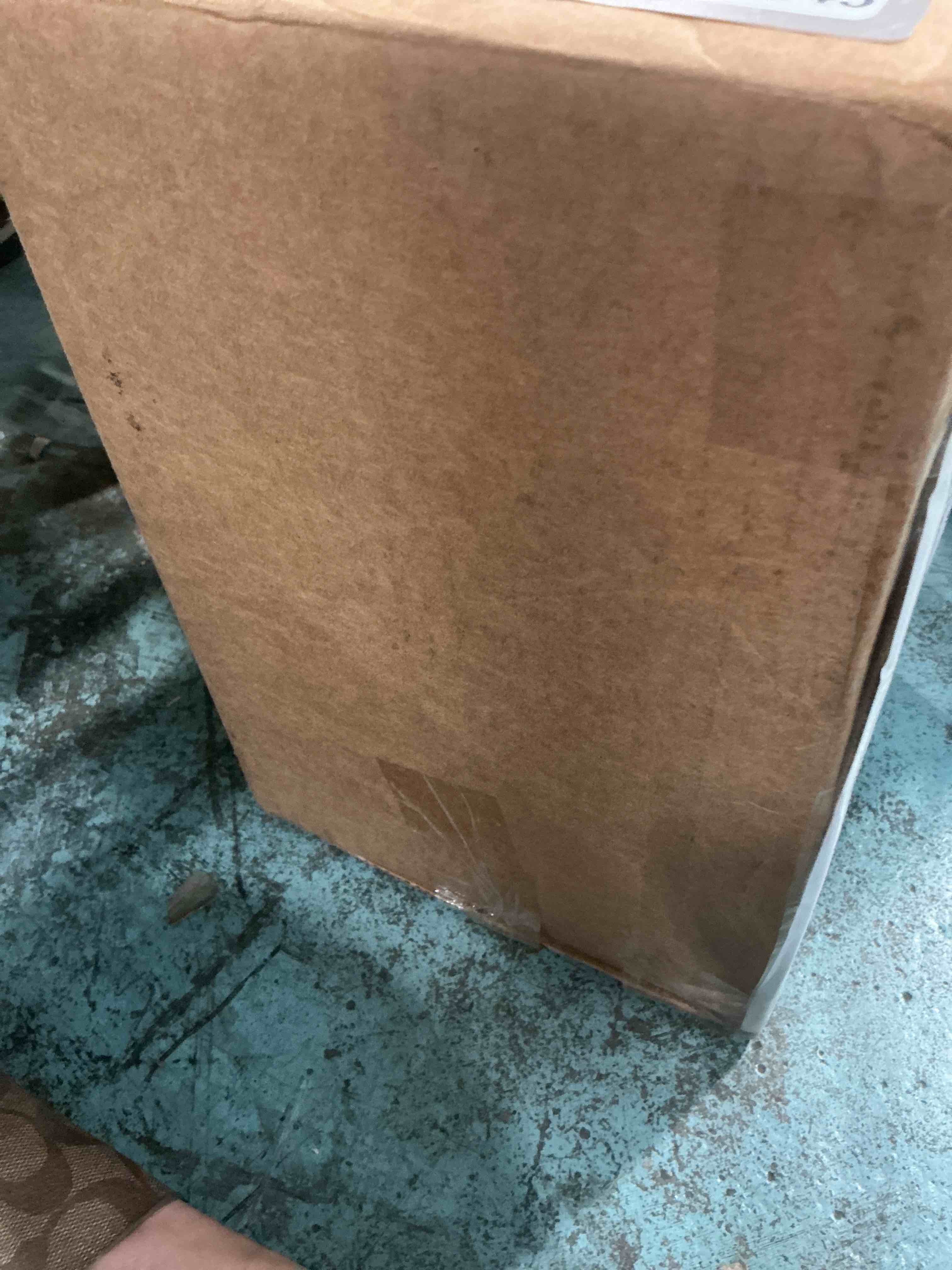 Condition photo showing New/Like New for gardener select 8 " half round wall bucket, rusty