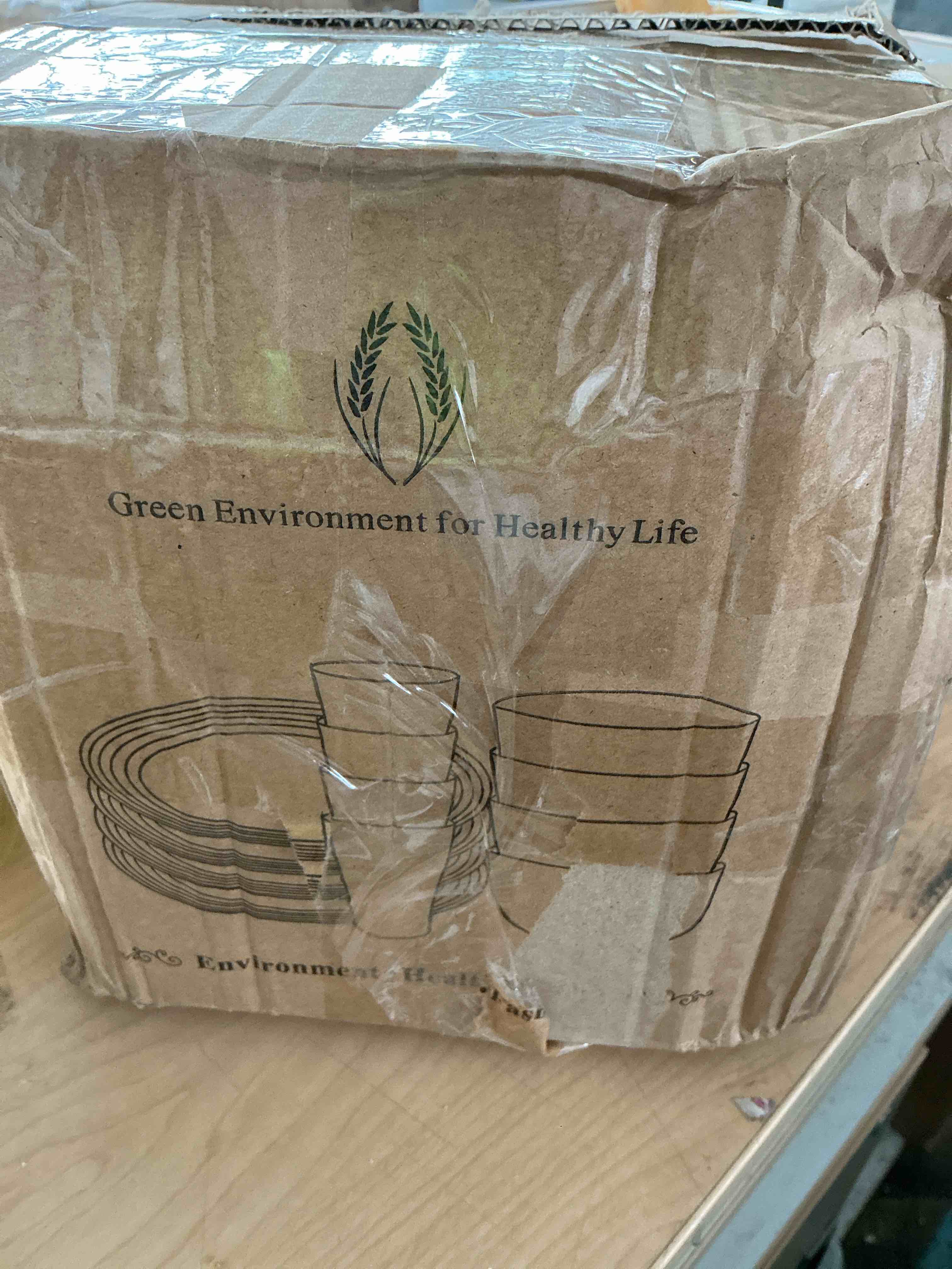 Condition photo showing New/Like New for homienly wheat straw plates and bowls sets unbreakable dinnerware set 20 pcs dish set for camping, party, picnic microwave and dishwasher safe kitchen dinner set apartment essentials (multicolor)