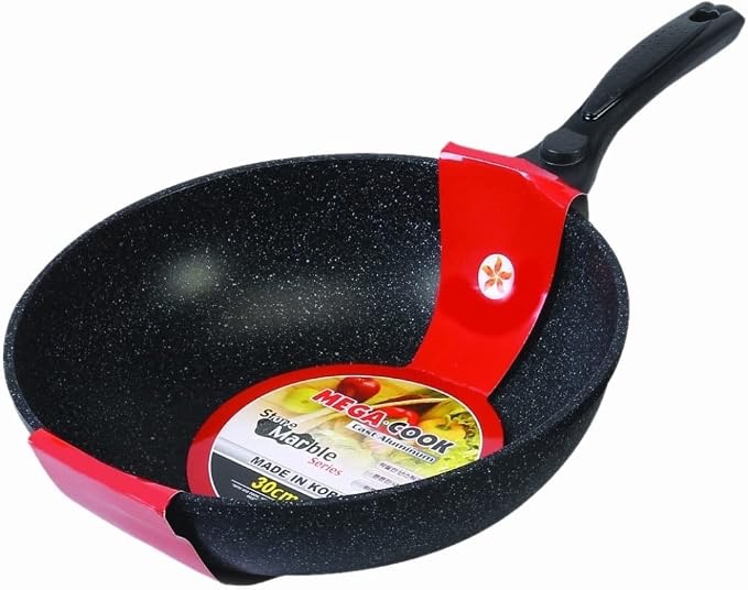 Condition photo showing New/Like New for 28cm marble stone coating wok pan
