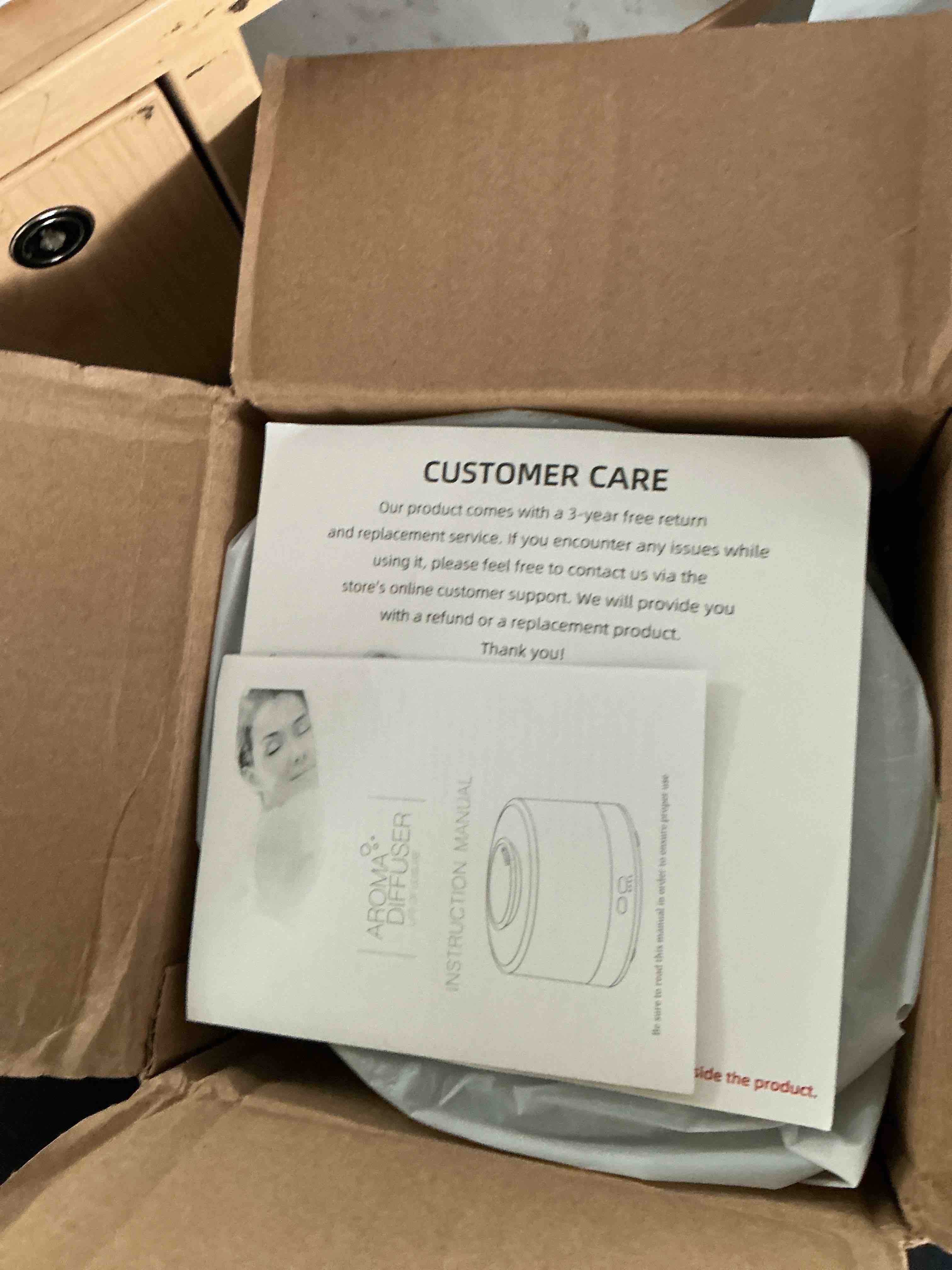 Condition photo showing New/Like New for splitsky aromatherapy essential oil home diffuser with remote control, 300ml large room cool mist air humidifier, 8 hours quiet operation, timer, 7 colors led night night?suitable home,yoga.