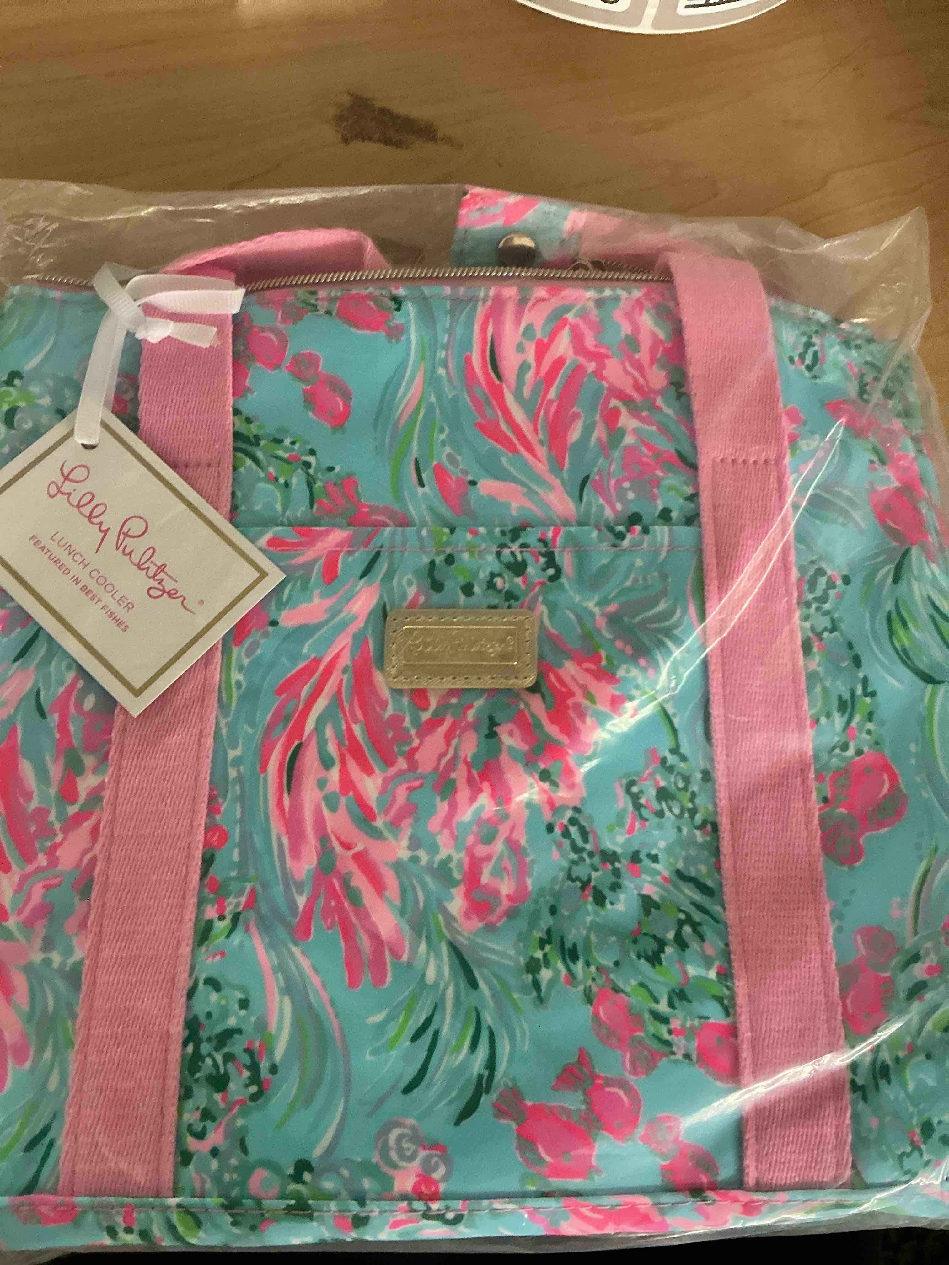 Condition photo showing New/Like New for lilly pulitzer cute lunch bag for women, large capacity insulated tote bag, blue mini cooler with storage pocket and shoulder straps, best fishes