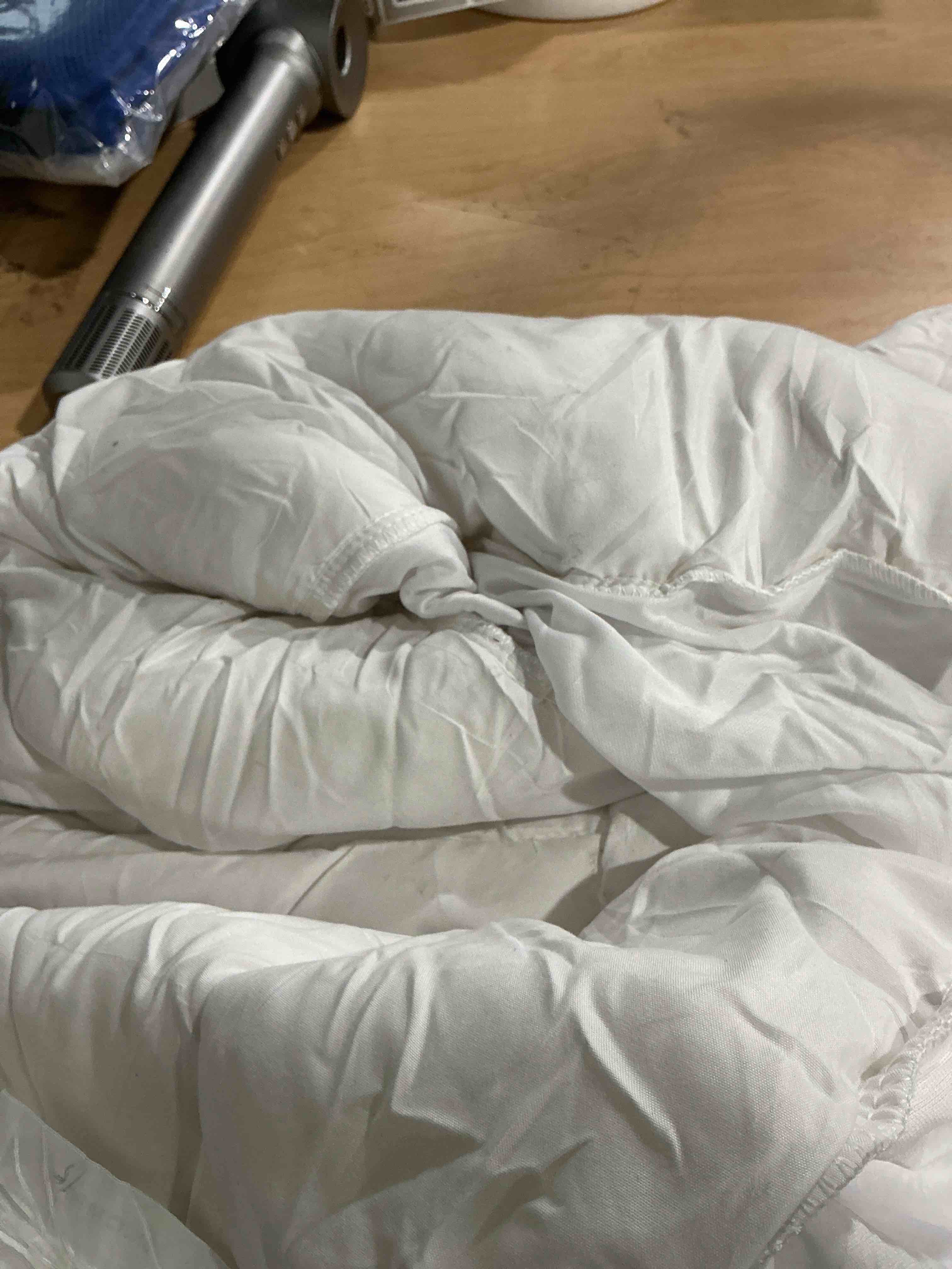 Condition photo showing New/Like New for queen mattress protector waterproof cover absorbent fitted sheet up - 18'' deep pocket mattress cover queen size bed sheets, terry machine wash protection mattress protector 1 queen