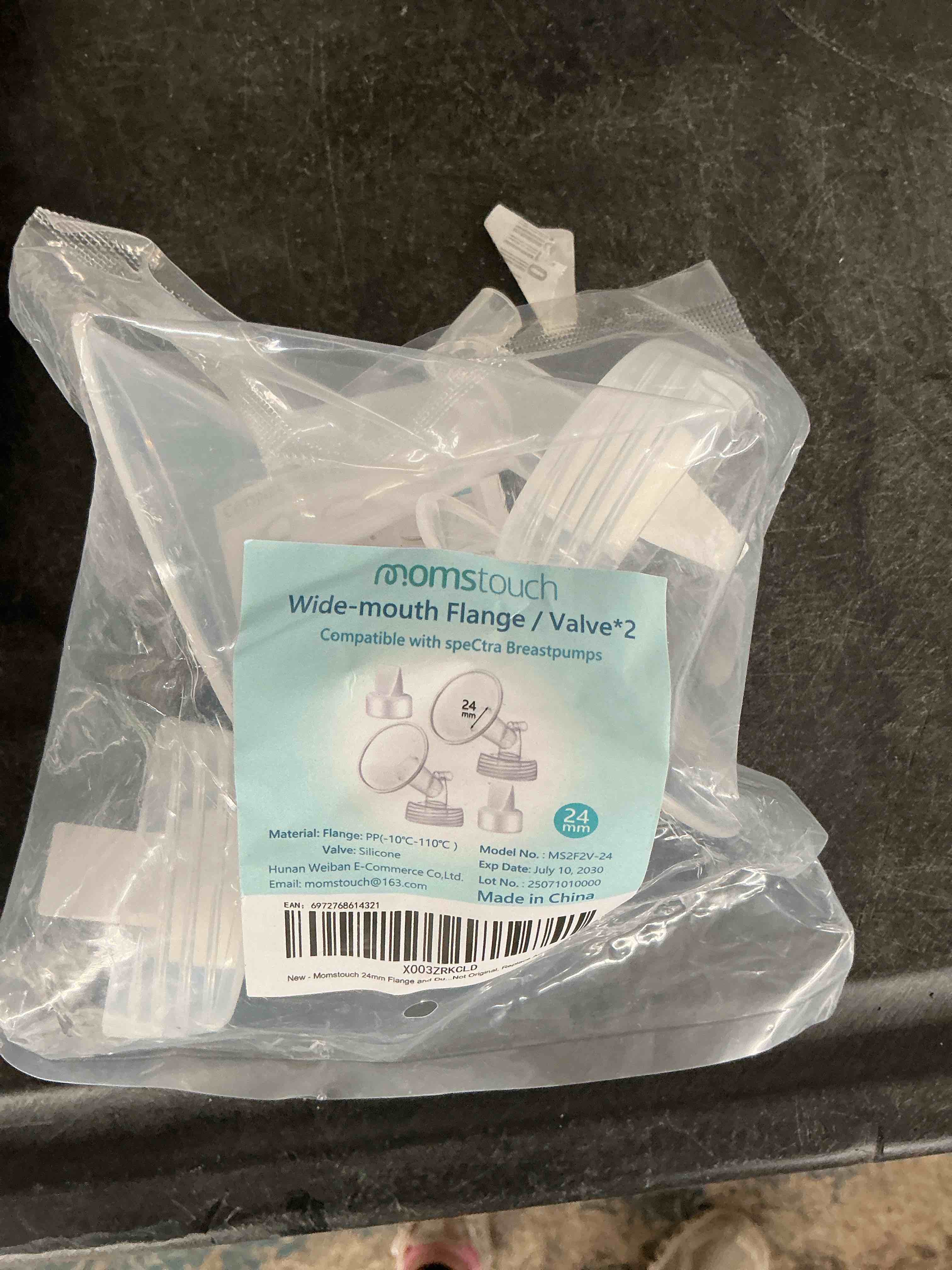 Condition photo showing New/Like New for 24mm flange and duckbill valve compatible with spectra s1 s2 9 plus breastpump replacement to spectra pump parts, not original, replace accessories.