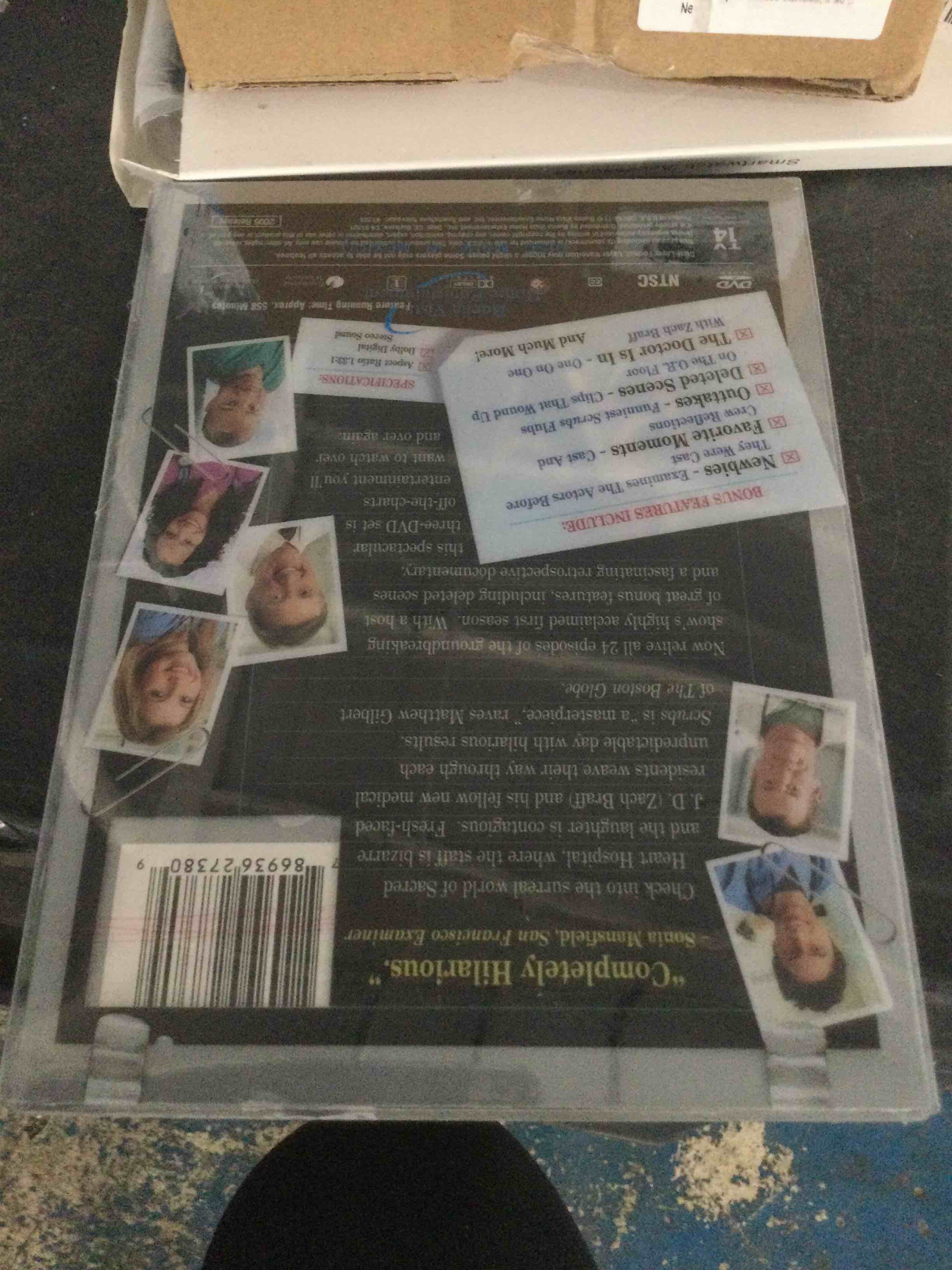 Condition photo showing New/Like New for scrubs - the complete first season