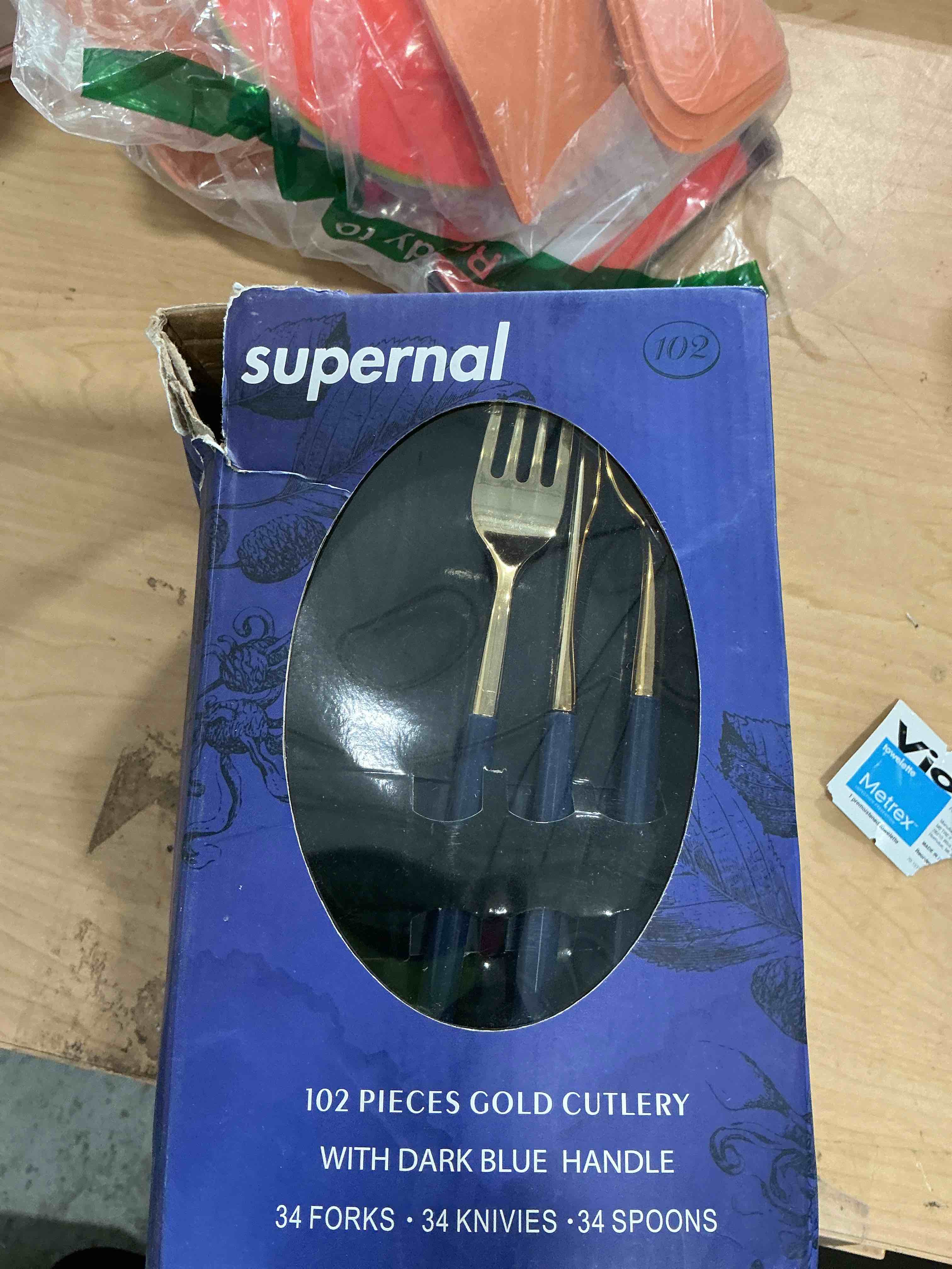 https://s3.amazonaws.com/lotting-images-prod/NonstopDeals/GRA4510440_1785444851401.jpeg