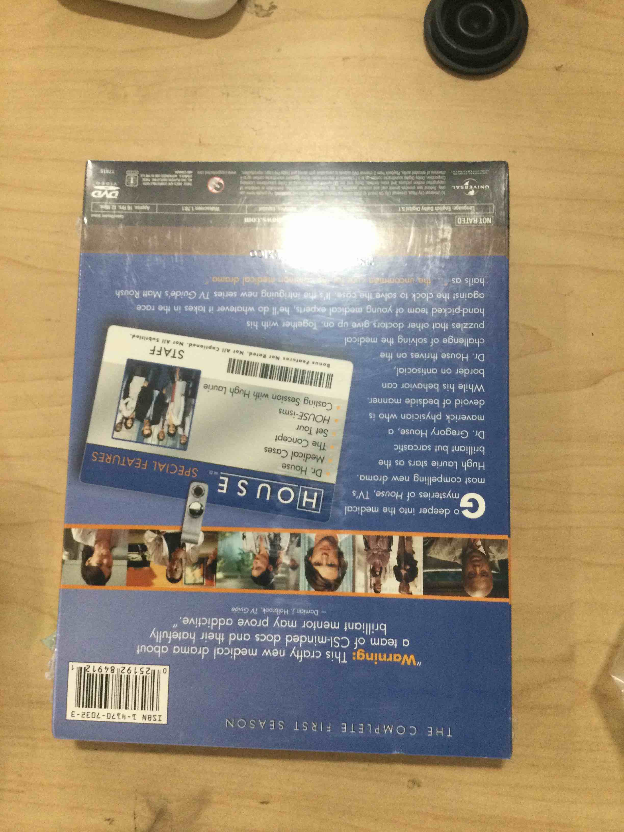 Condition photo showing New/Like New for house, m.d.: season 1
