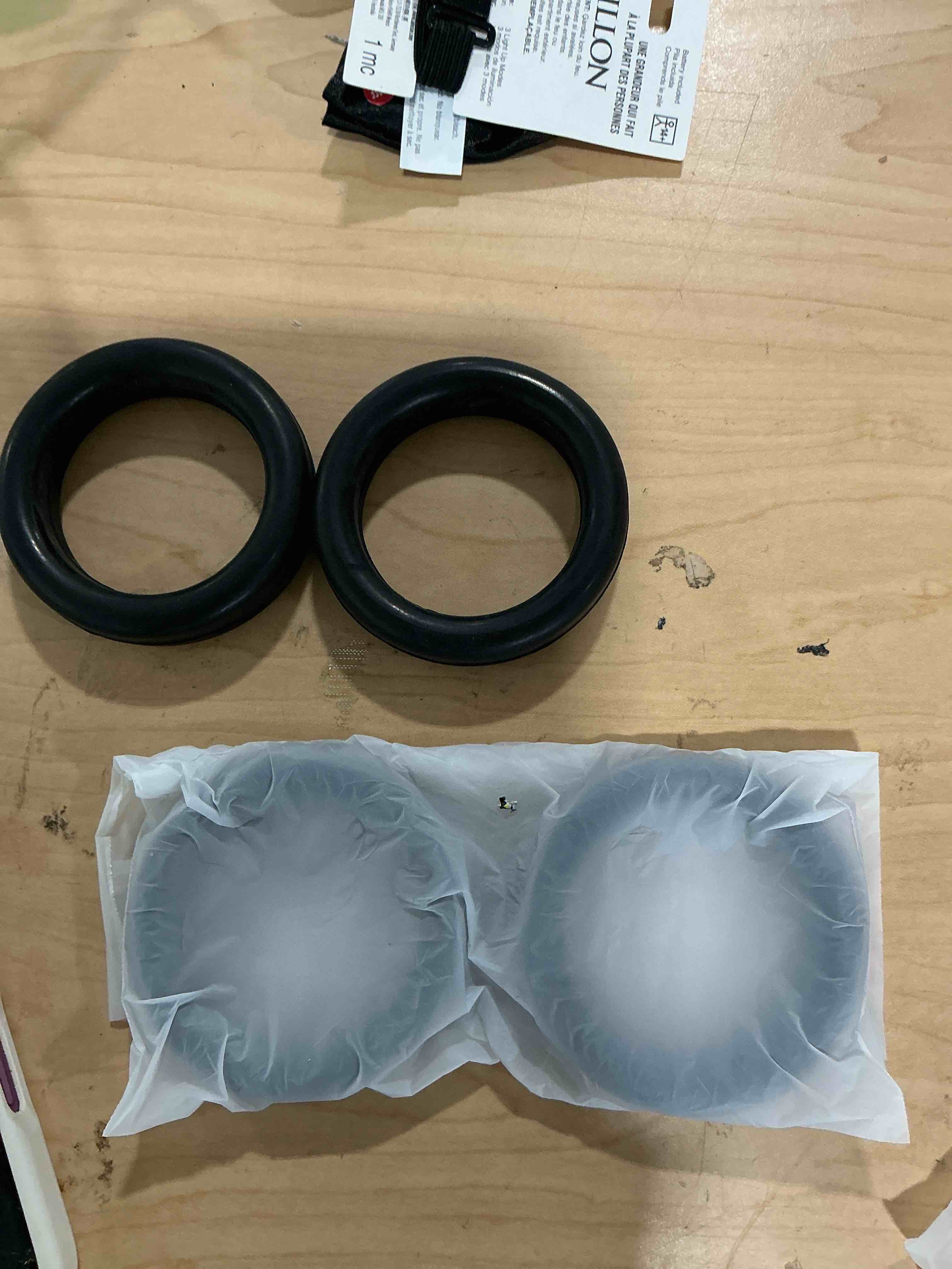 Condition photo showing New/Like New for yamaha raider (2008-2016) all models fork seals yamaha part # 1d7-w003b-00-00 original oem yamaha parts