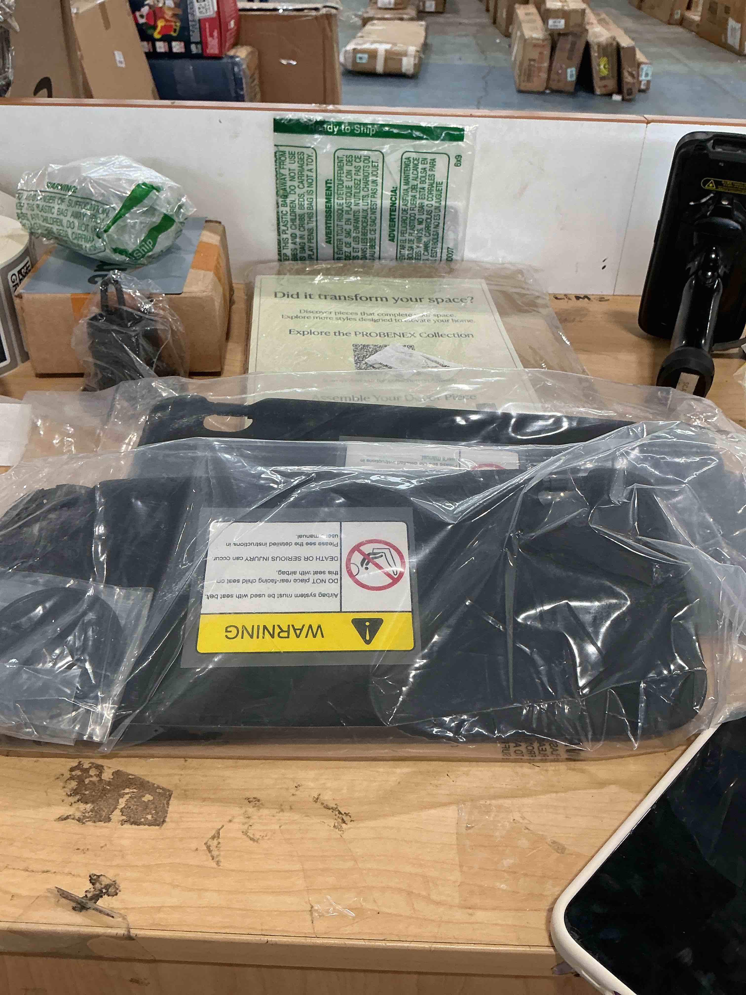 Condition photo showing New/Like New for left drivers side black sun visor fit for chevy 2011 2012 2013 2014 2015 2016, sunvisor replacement 95034256 95034253, pair of sun visor