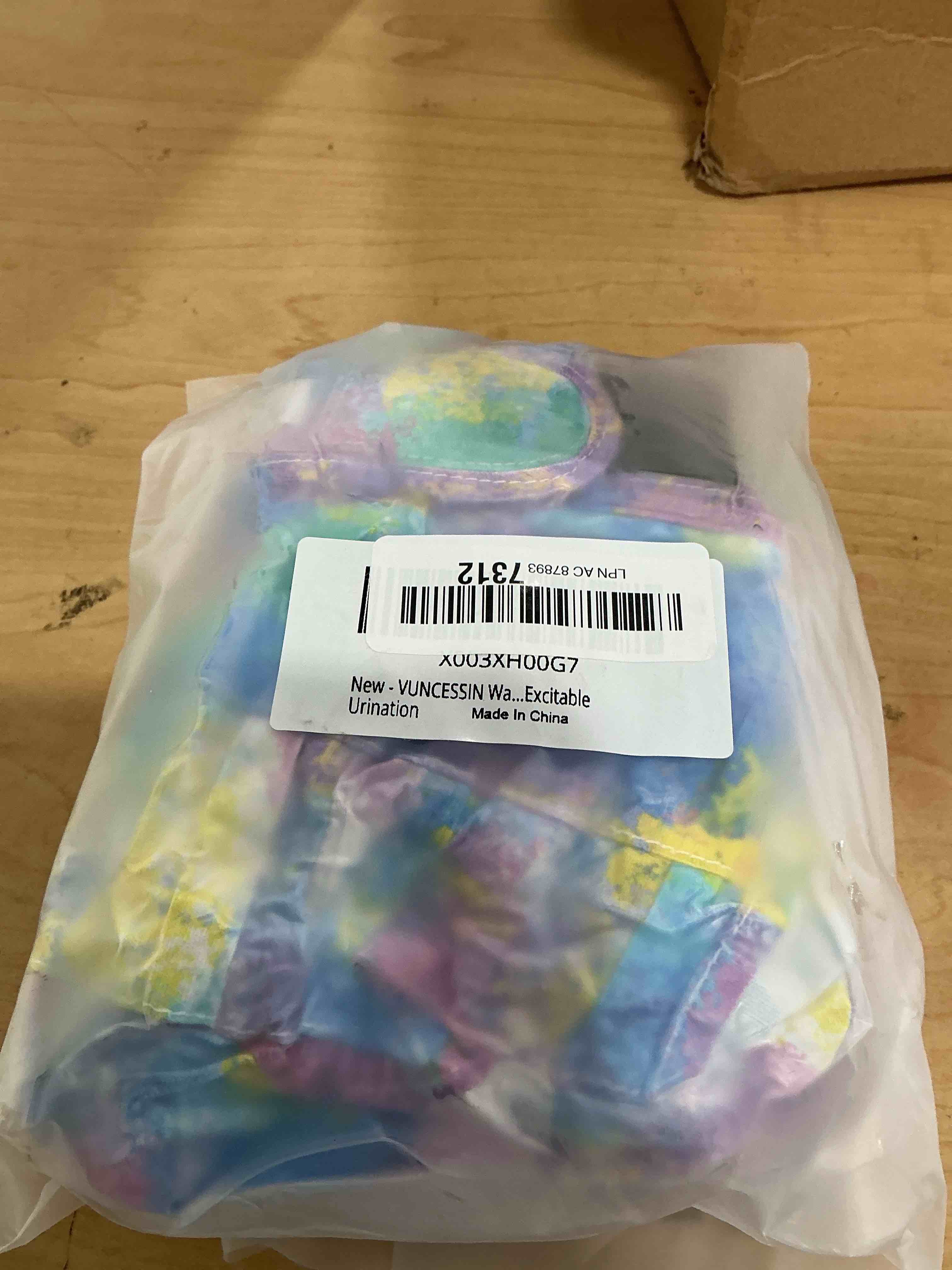Condition photo showing New/Like New for reusable dog diapers female medium washable, premium doggie diaper for dogs, pack of 3, highly absorbent dog diaper for heat, incontinence and puppy training(m) multi color tie-dye medium