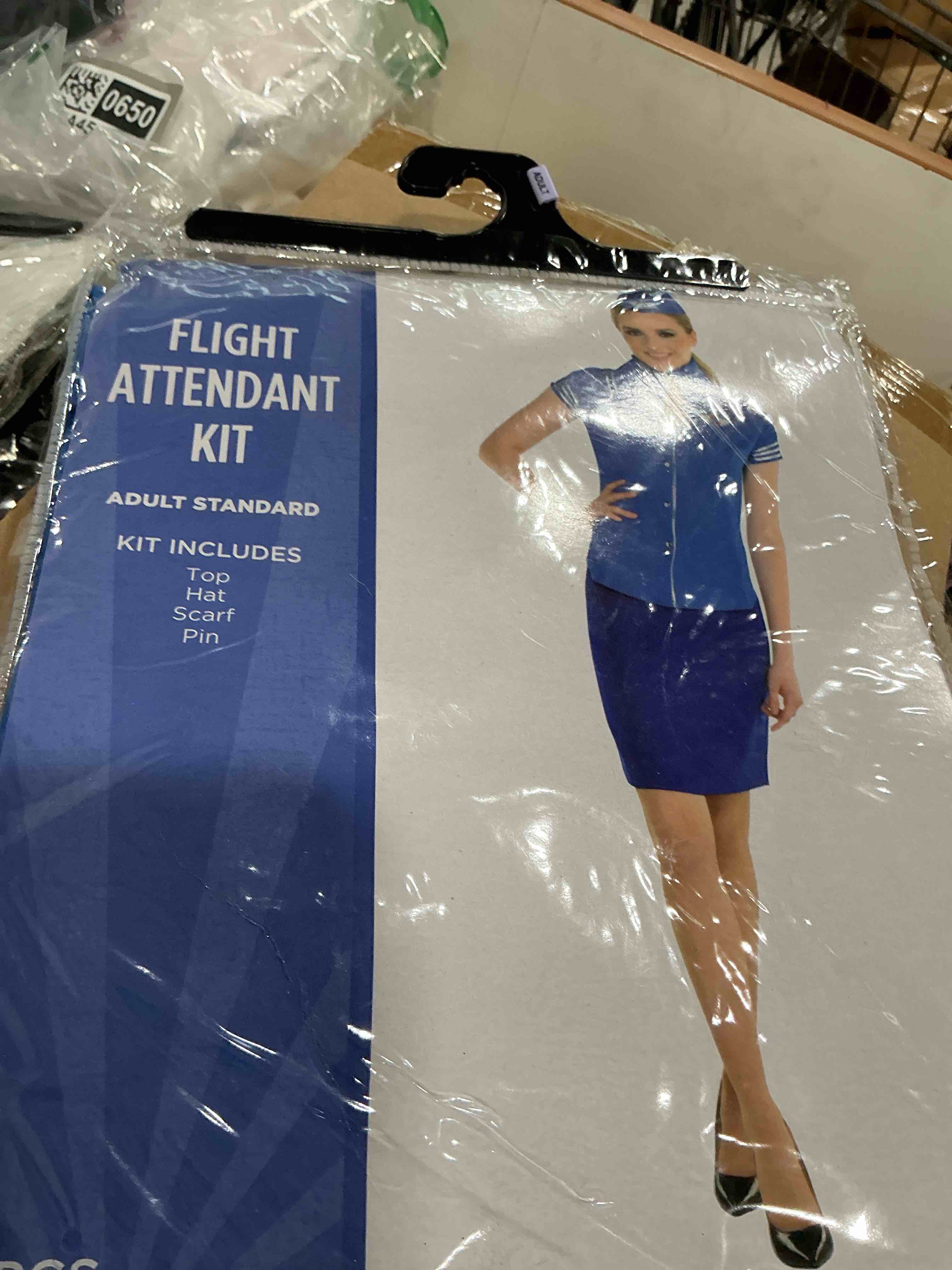 Condition photo showing New/Like New for flight attendant kit - women standard size, multicolor - 1 set